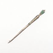 IMPERIAL RUSSIAN ENAMEL CROCHET HOOK