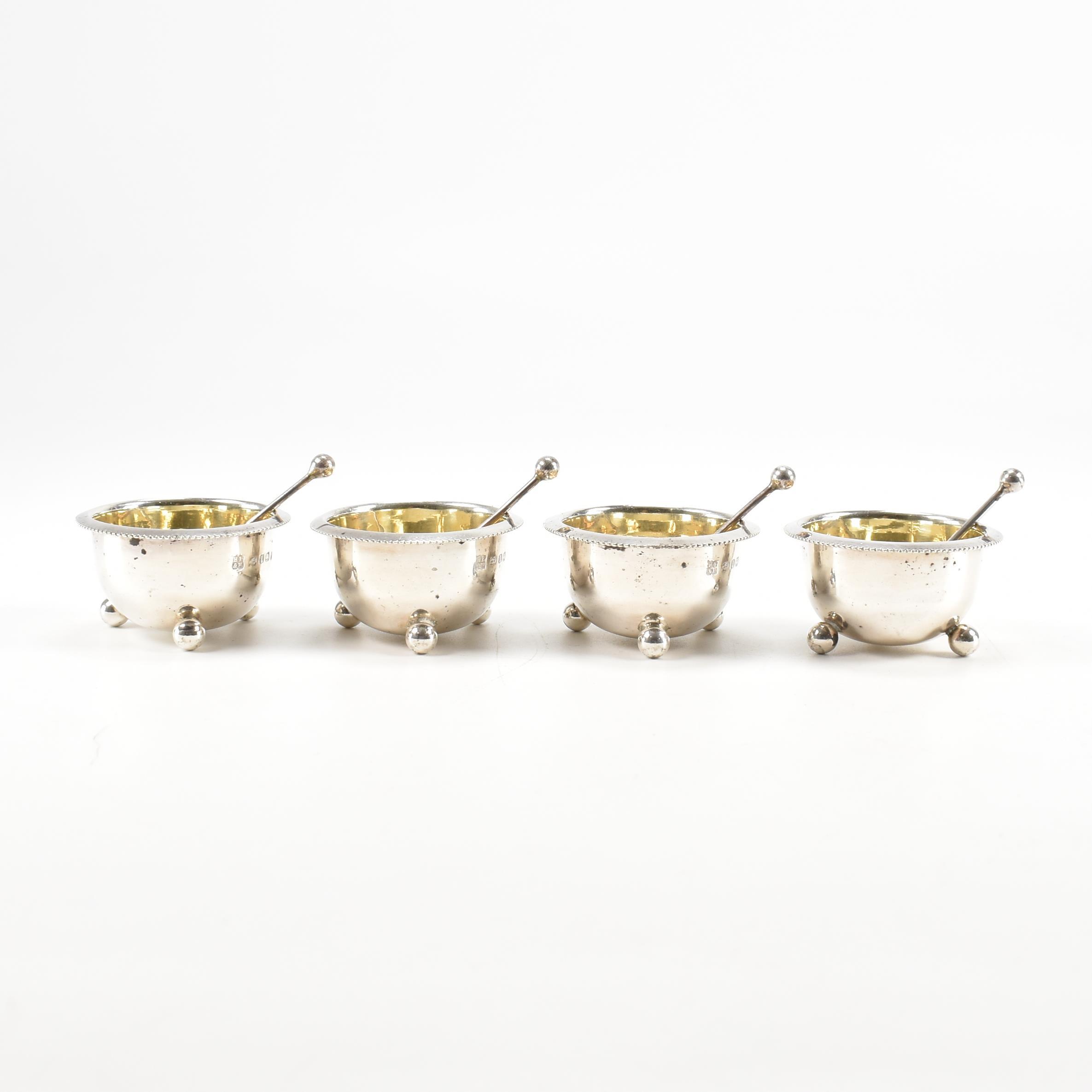 SET OF FOUR VICTORIAN SILVER HALLMARKED TABLE SALTS - Image 2 of 4