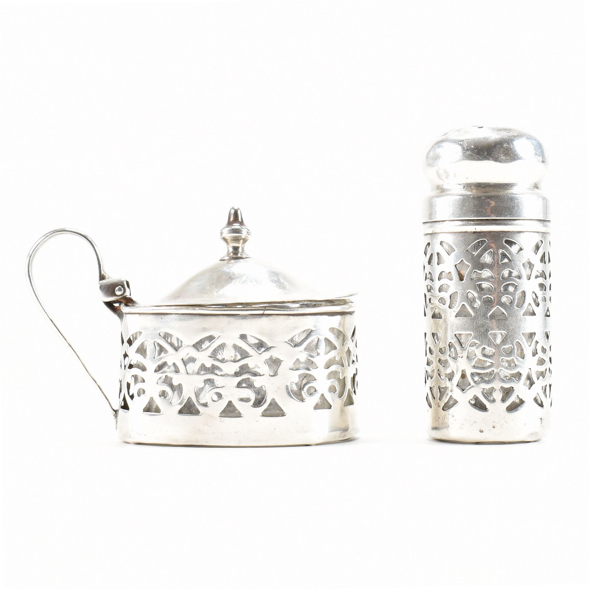 A STERLING SILVER CRUET SET