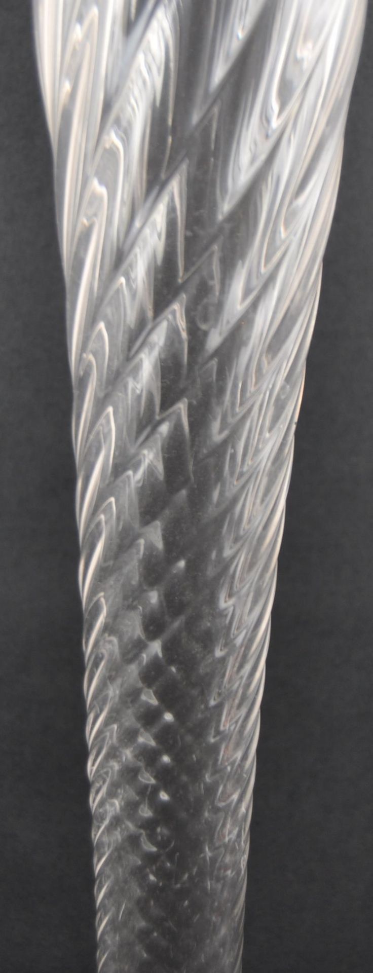 VERY LARGE 18TH CENTURY CEREMONIAL GLASS GOBLET - Image 3 of 5