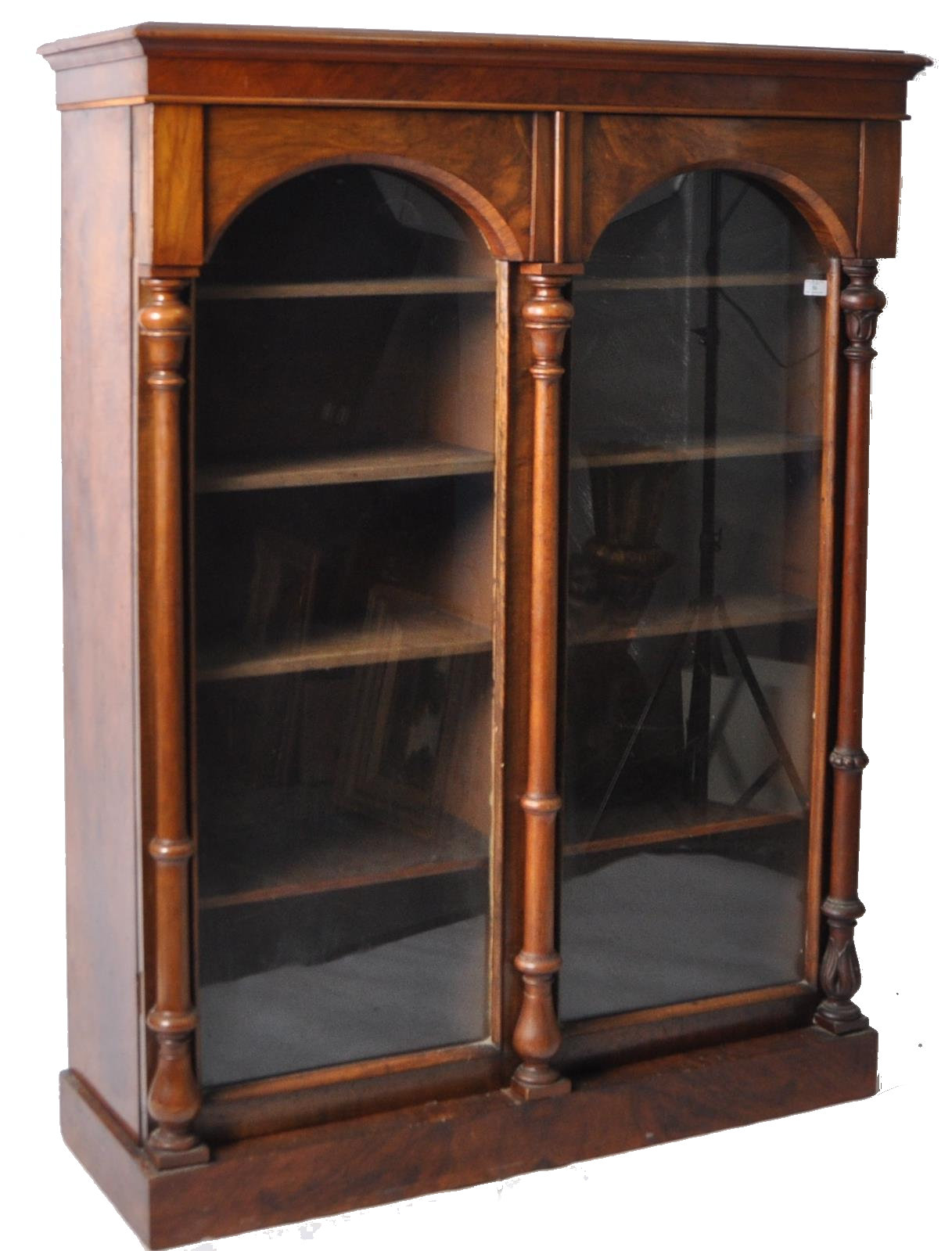 19TH CENTURY VICTORIAN WALNUT GLAZED BOOKCASE