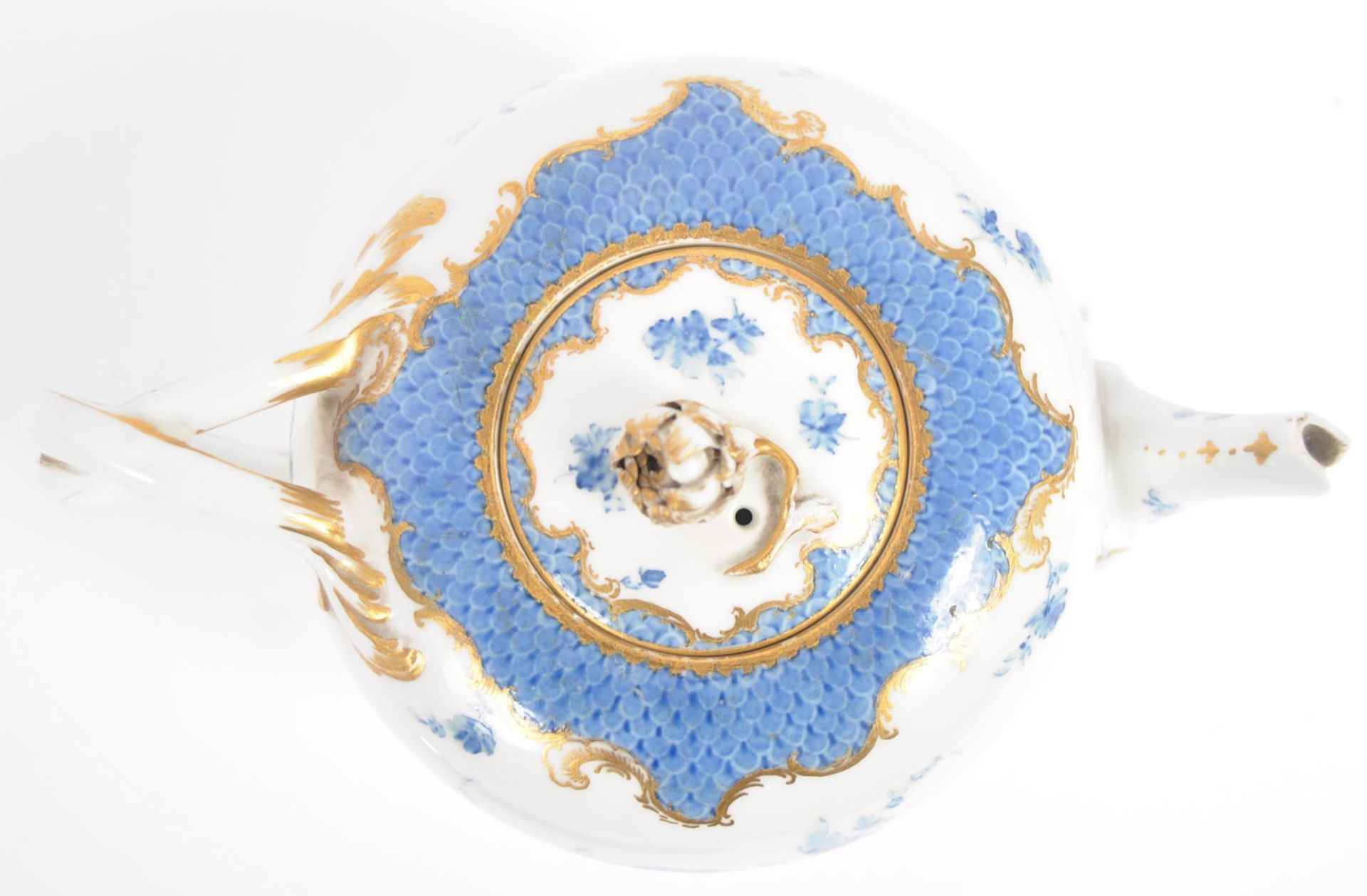 19TH CENTURY MEISSEN BLUE & WHITE PORCELAIN TEA SET - Image 14 of 18