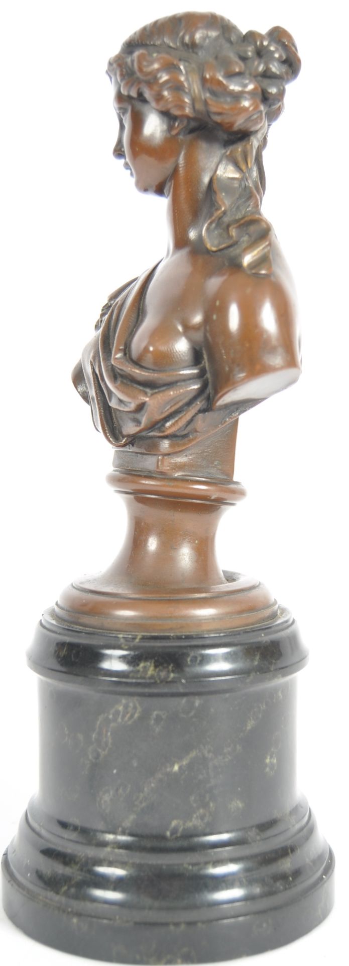 19TH CENTURY BRONZE FIGURINE BUST OF A YOUNG MAIDEN - Image 3 of 9