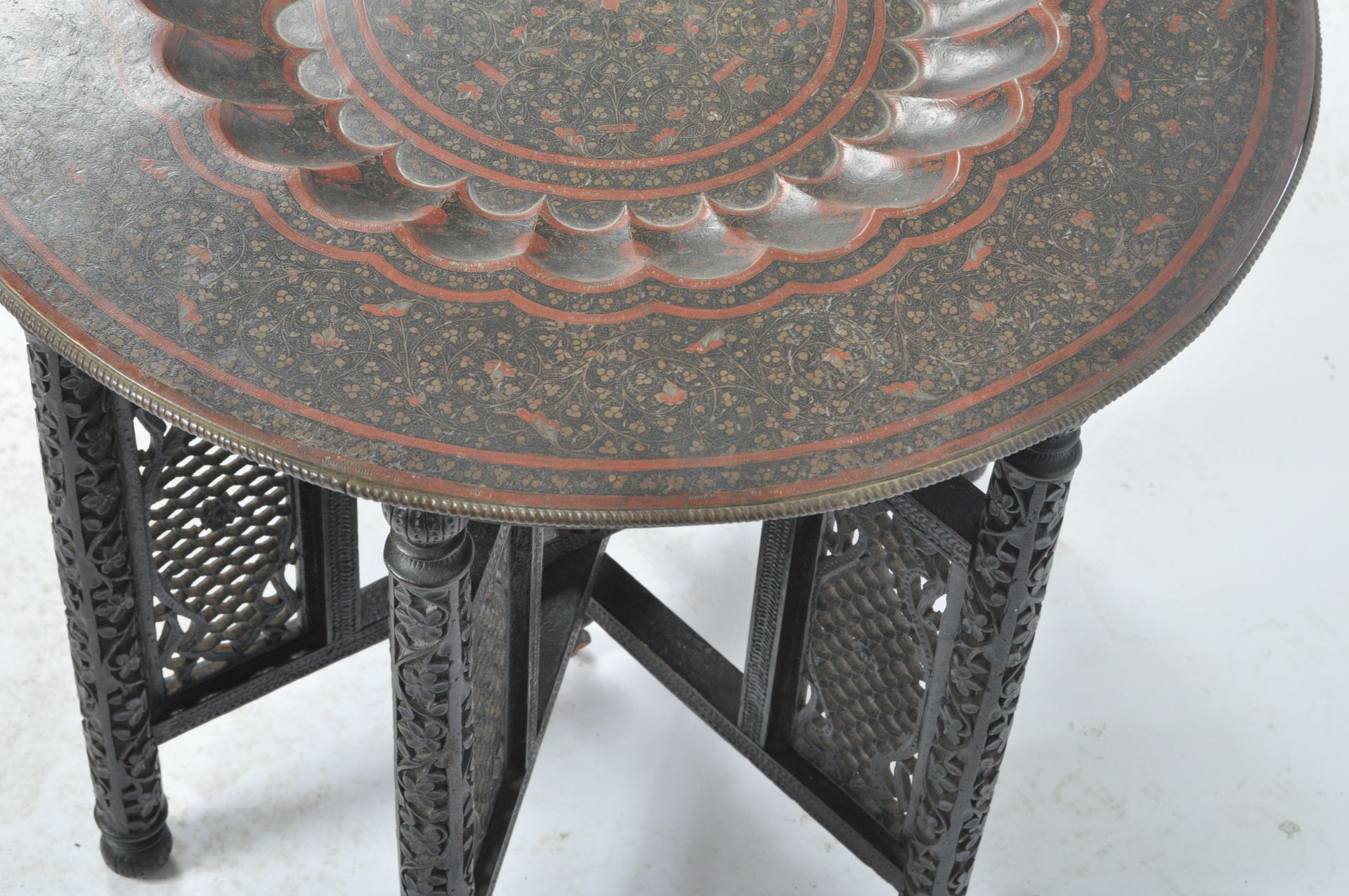 19TH CENTURY ANGLO COLONIAL BRASS BENARES TABLE - Image 7 of 7