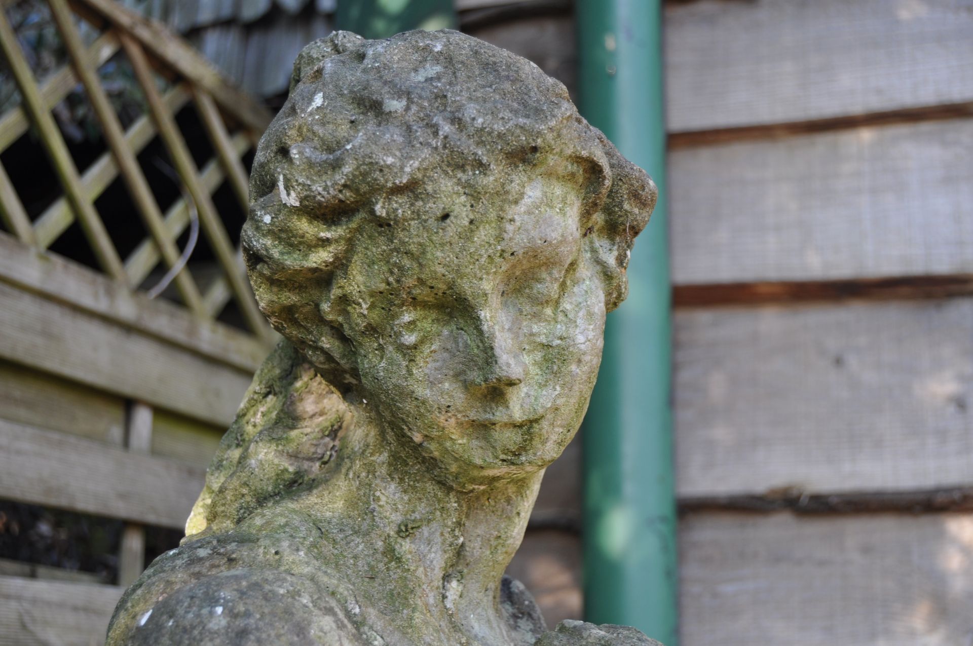 LARGE 19TH CENTURY CLASSICAL MAIDEN GARDEN STATUE - Image 4 of 8