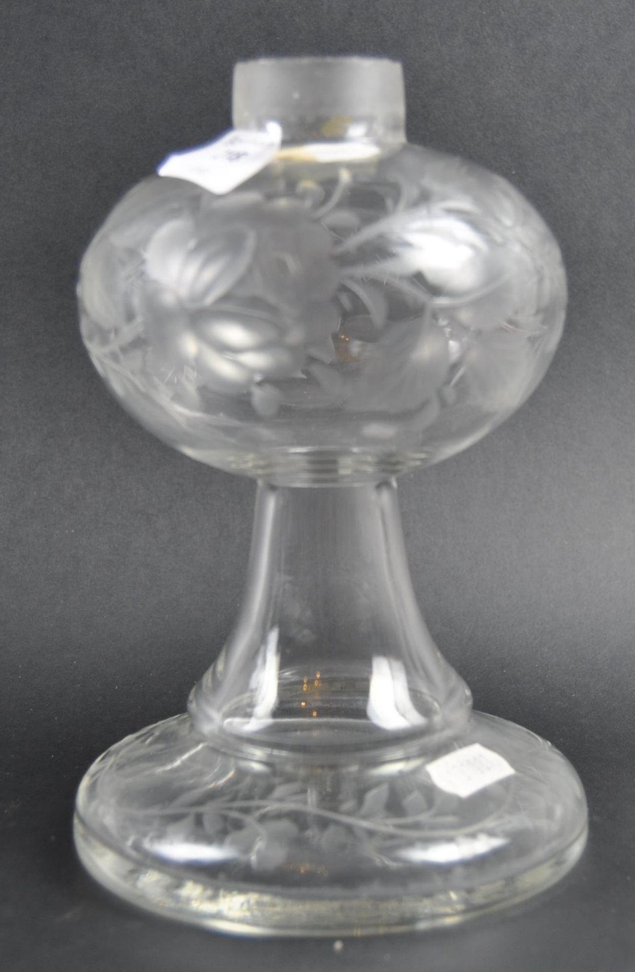 SET OF THREE VICTORIAN GLASS OIL LAMPS - Image 4 of 6