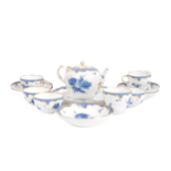 19TH CENTURY MEISSEN BLUE & WHITE PORCELAIN TEA SET