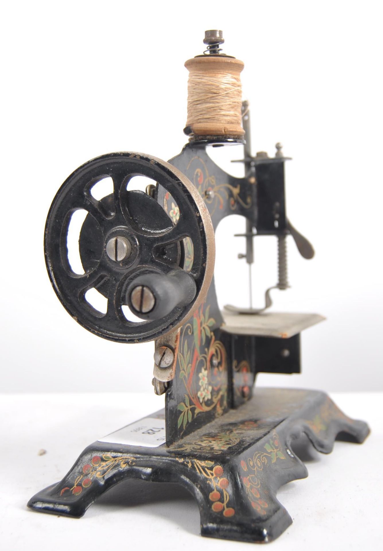 19TH CENTURY MINIATURE TIN SEWING MACHINE - Image 6 of 8