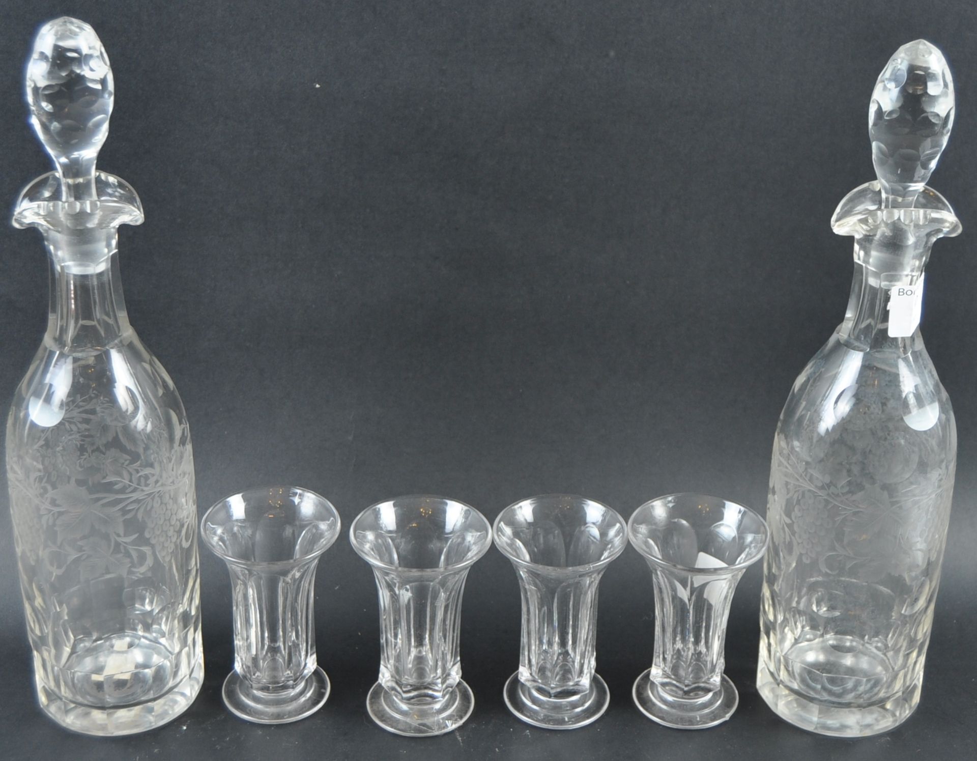 19TH CENTURY ETCHED GLASS DRINKS DECANTERS & GLASSES - Image 2 of 5