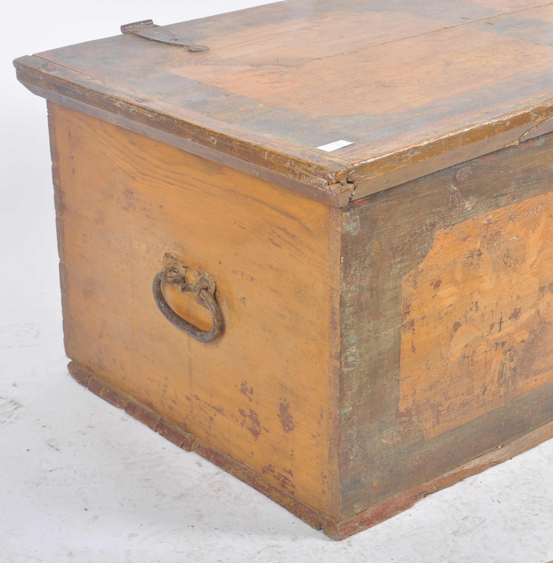19TH CENTURY DUTCH PAINTED PINE TRUNK - Image 5 of 10