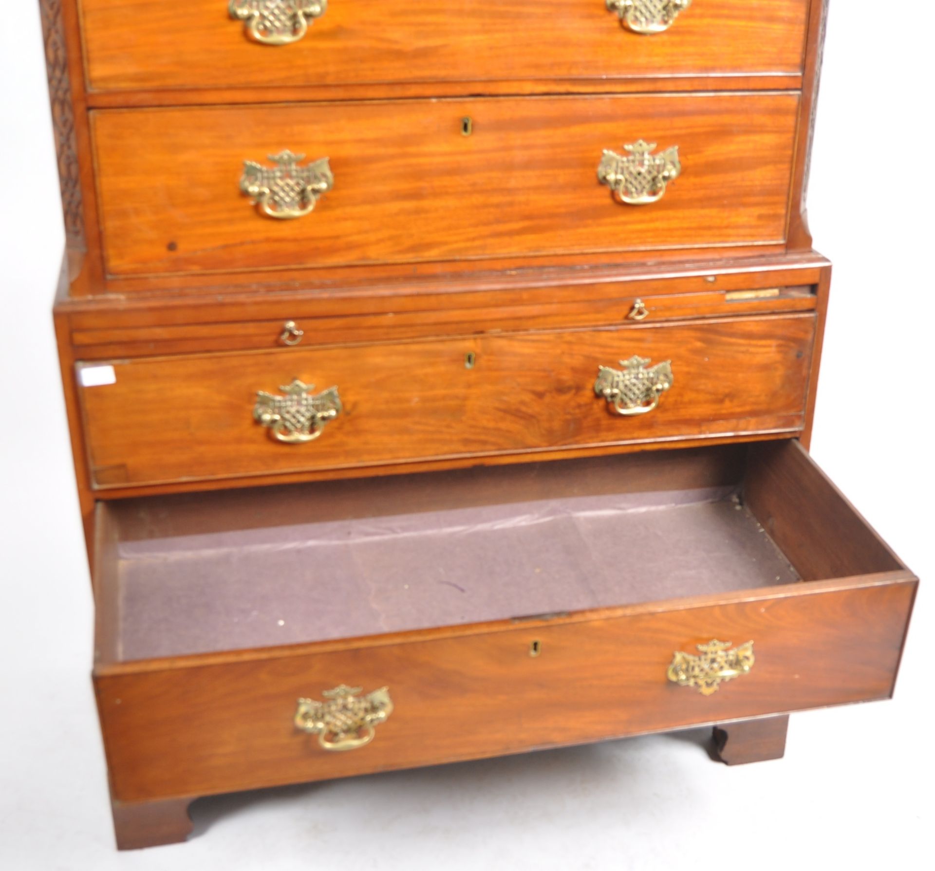 18TH CENTURY GEORGE III CHEST ON CHEST - Image 4 of 11