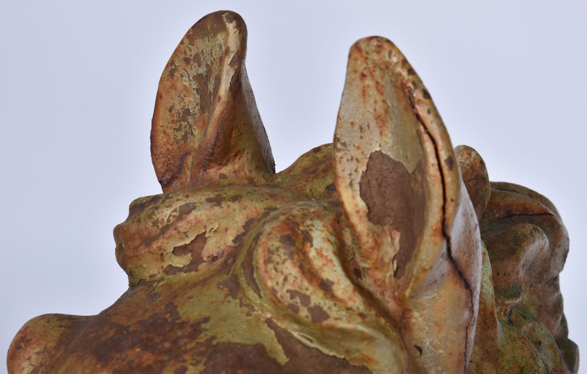 19TH CENTURY VICTORIAN HEAVY CAST IRON HORSES HEAD - Image 3 of 9