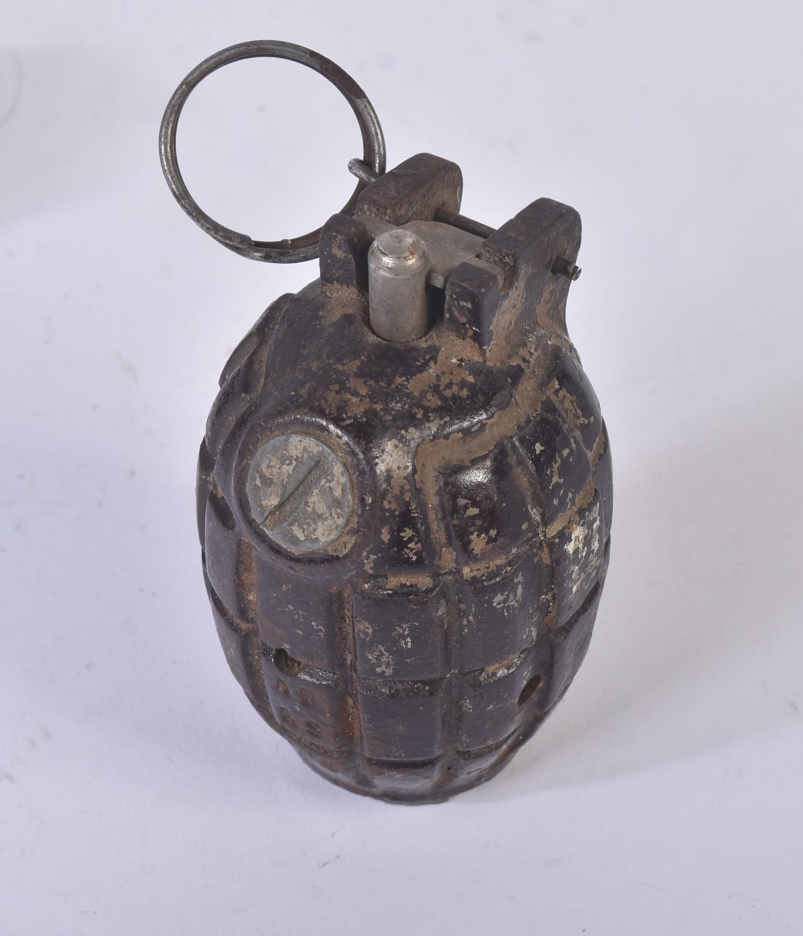 WWII SECOND WORLD WAR BRITISH ARMY MILLS BOMB HAND GRENADE - Image 3 of 6