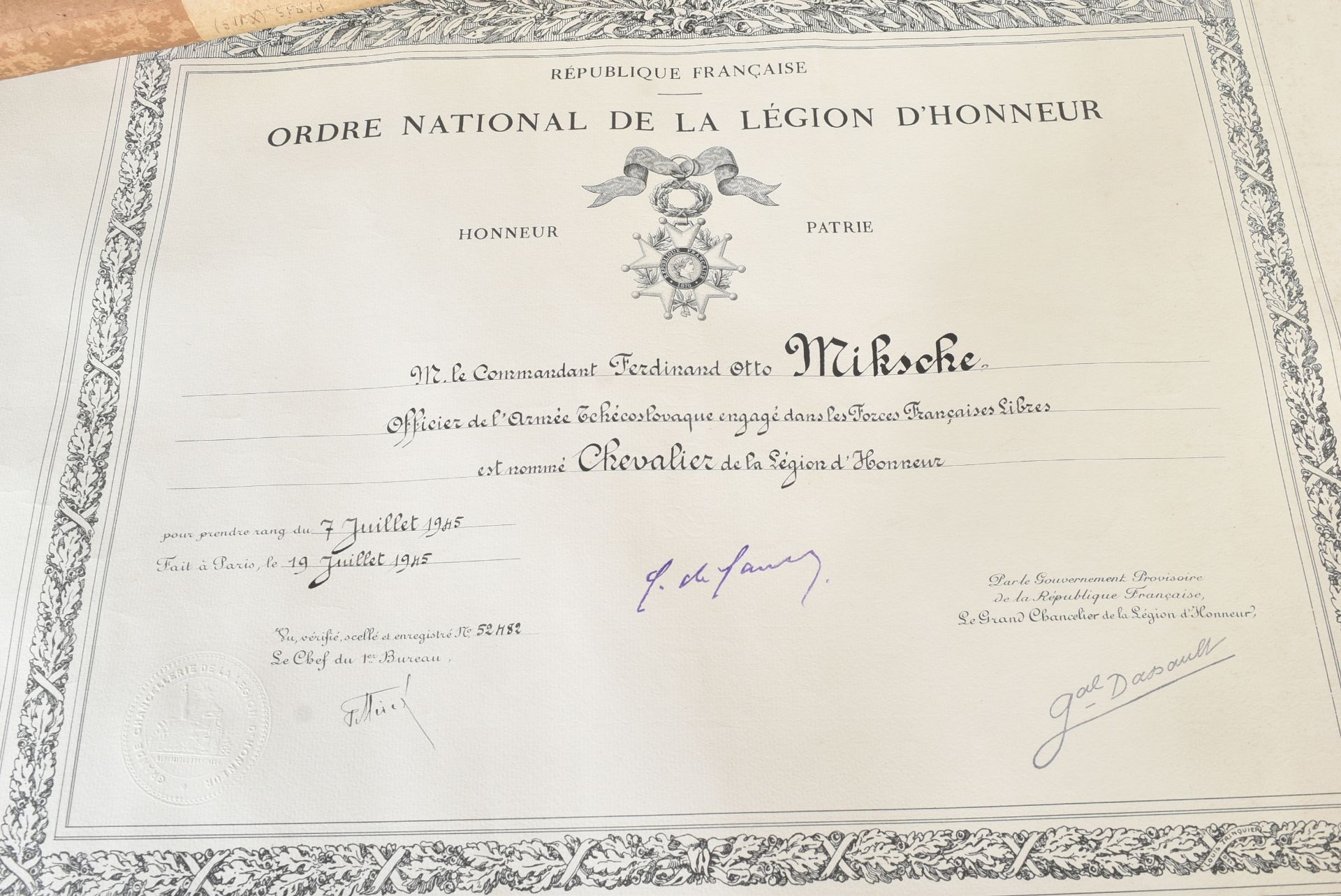 ORDER NATIONAL DE LA LEGION D'HONNEUR LTC. F. O. MIKSCHE - Image 2 of 9