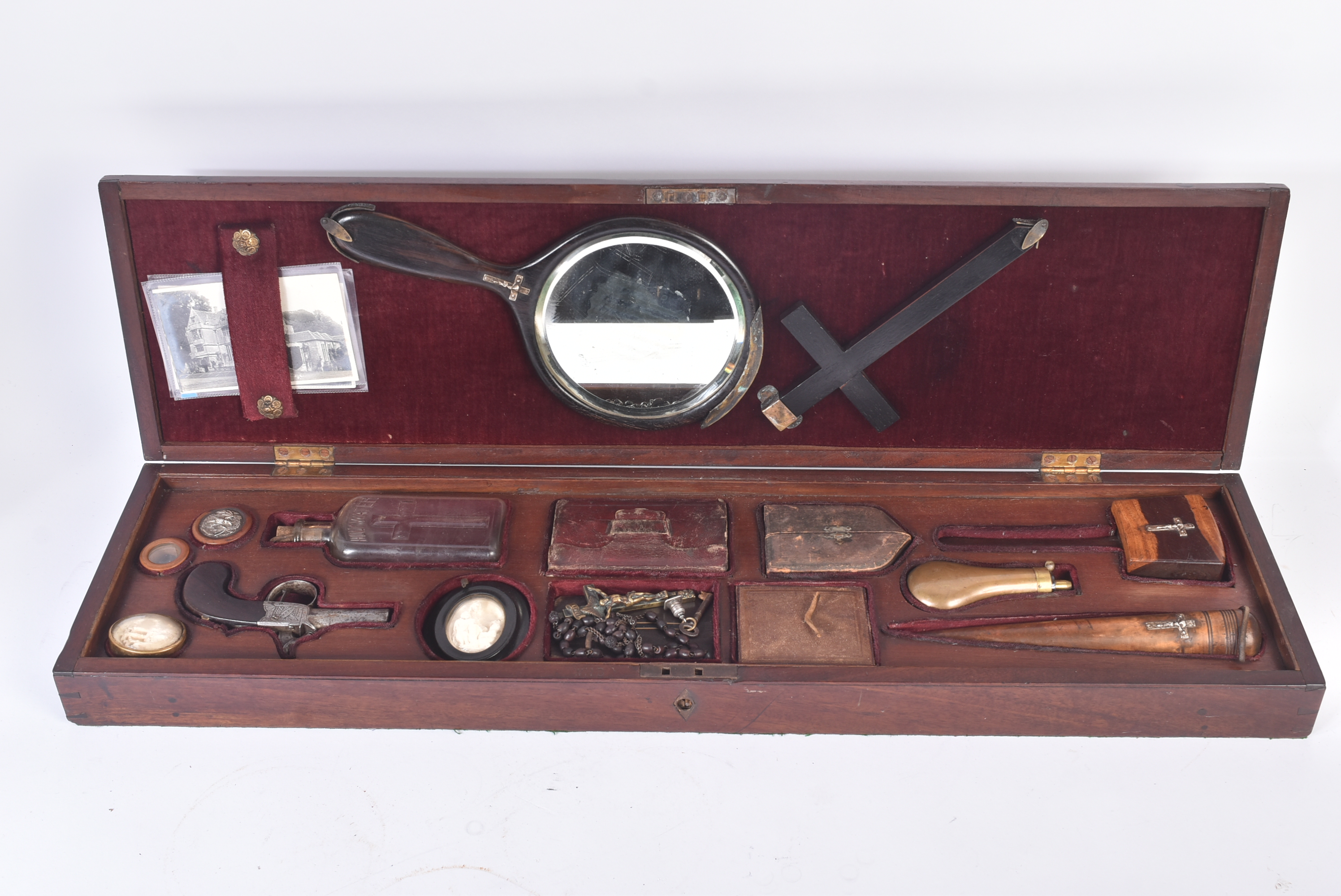 VAMPIRE DEFENCE KIT - 19TH CENTURY COMPOSED KIT - Image 3 of 60