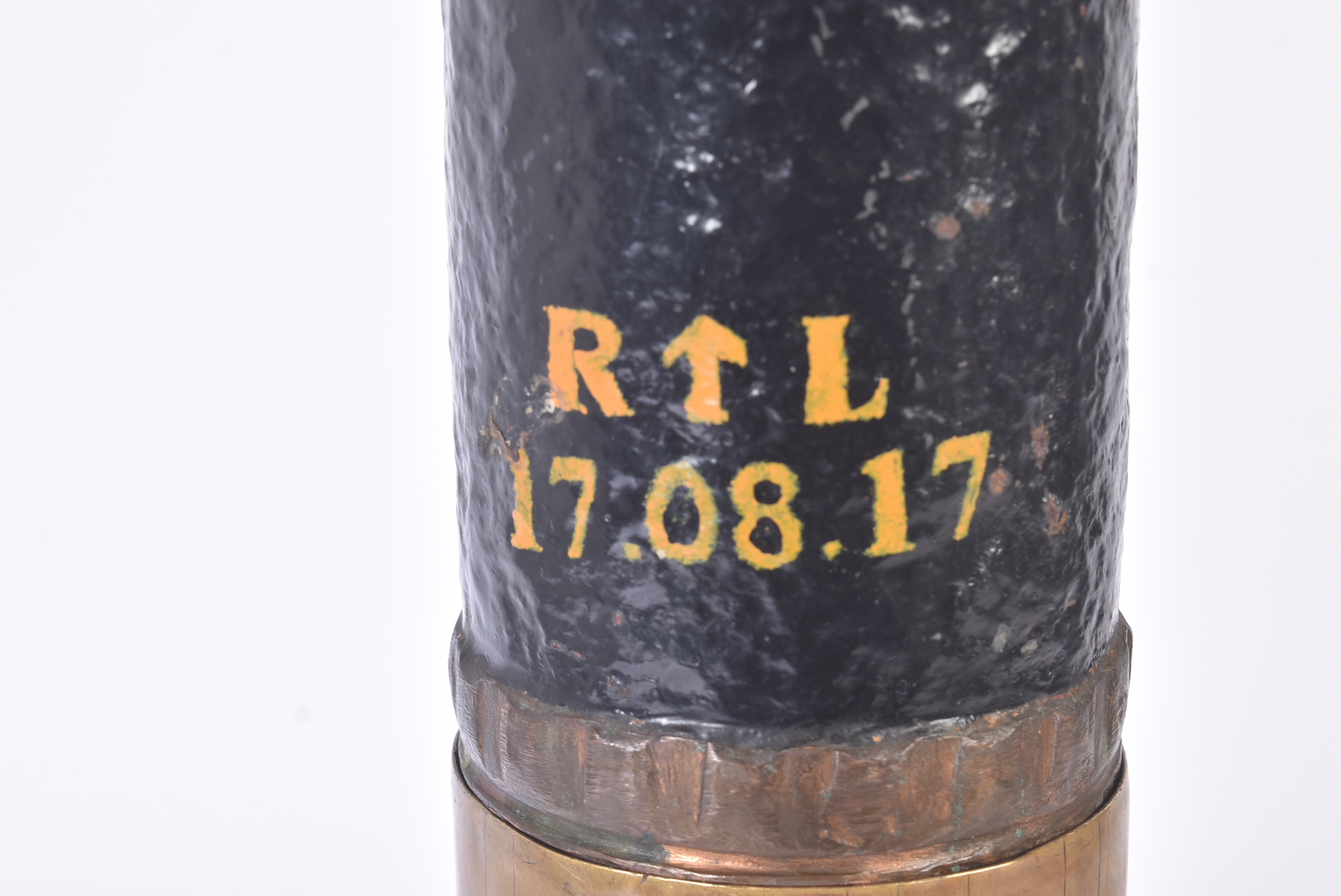 FIRST WORLD WAR BRITISH 18 POUNDER SHRAPNEL SHELL & CARTRIDGE - Image 2 of 8