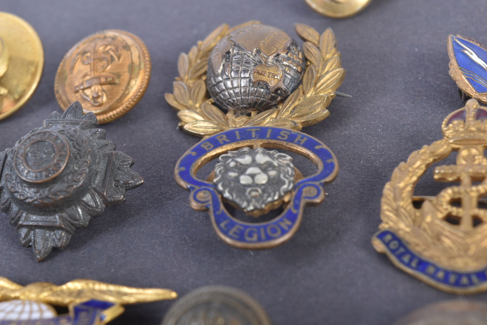 MILITARY BUTTONS, BADGES, CAP BADGES & MORE - Image 6 of 7