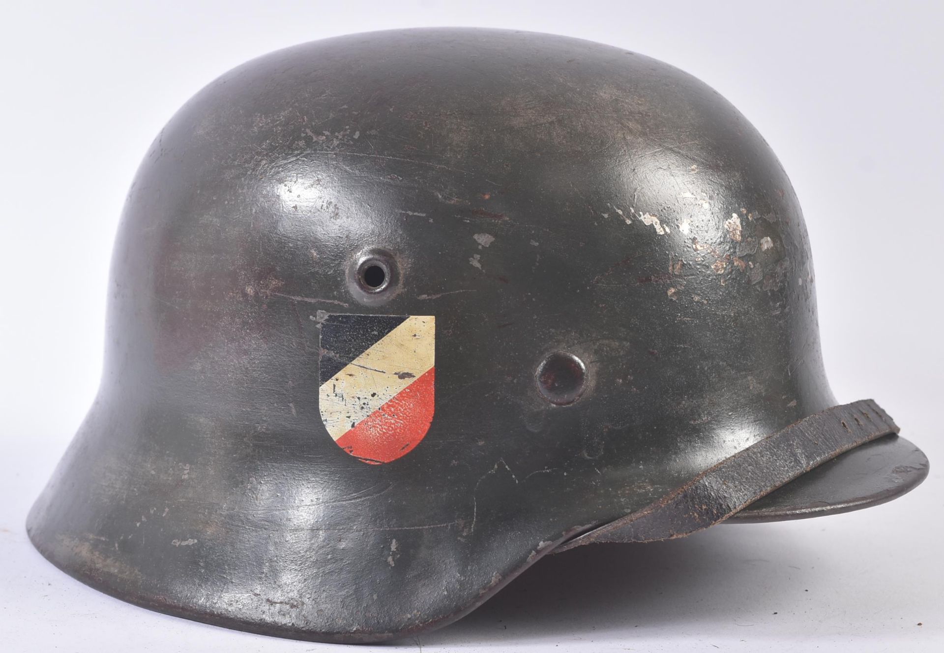 WWII SECOND WORLD WAR GERMAN THIRD REICH M35 HELMET - Image 3 of 4