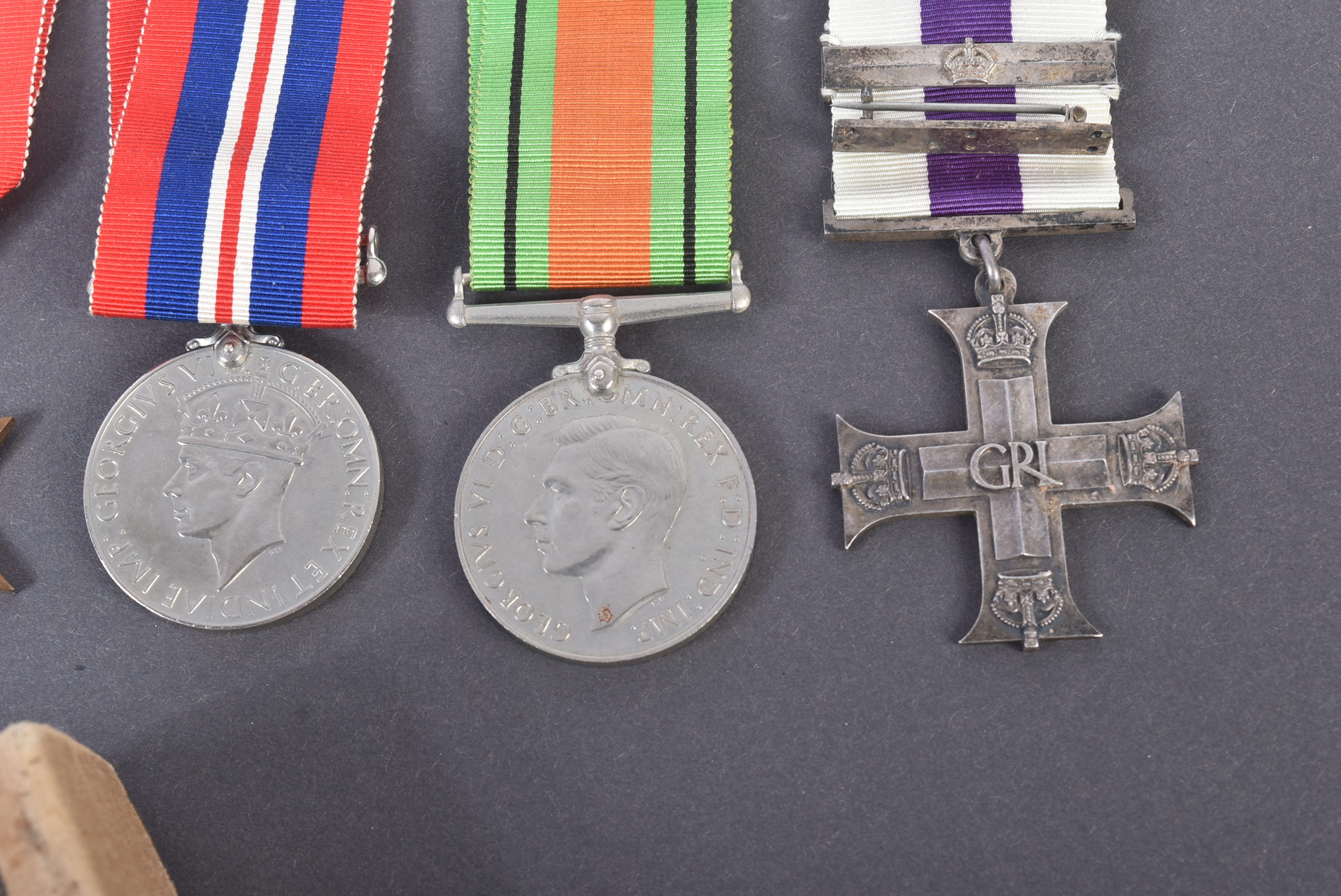 SECOND WORLD WAR MEDAL GROUP INCLUDING MILITARY CROSS - Image 4 of 7