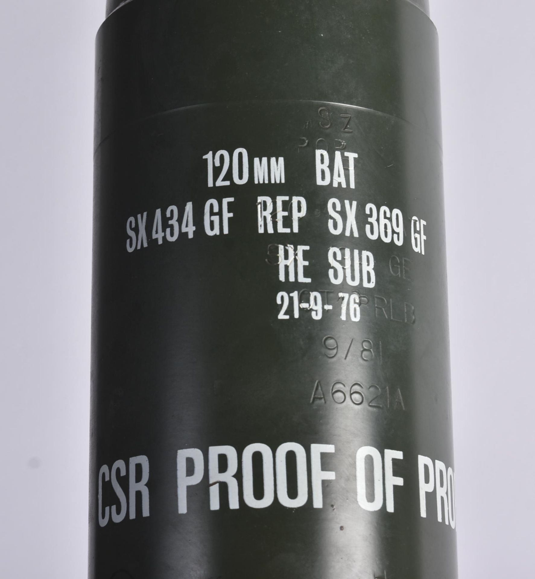 VINTAGE BRITISH ARMY 120MM BAT BATTALION ANTI TANK ROUND - Image 2 of 6