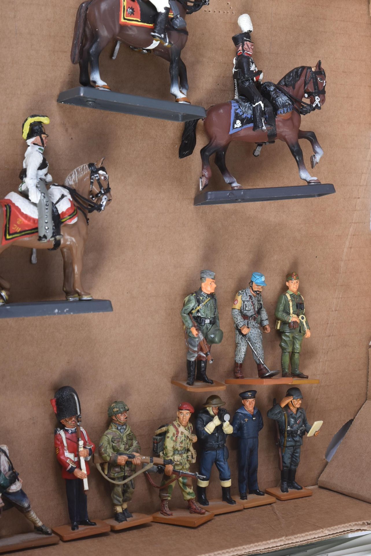 LARGE COLLECTION OF DEL PRADO MEN AT WAR MODEL FIGURES - Image 6 of 12