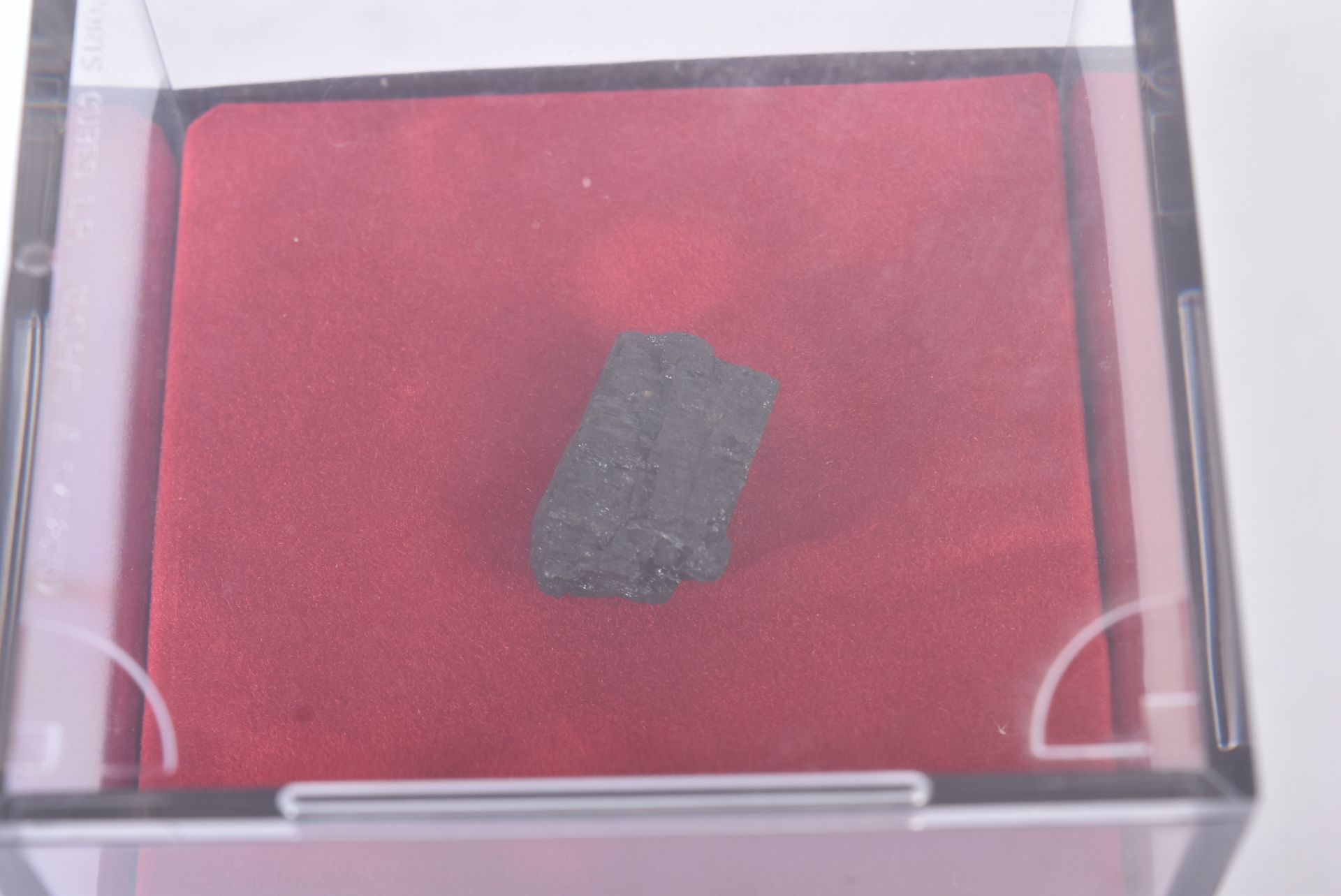 RMS TITANIC - PIECE OF COAL FROM THE WRECKAGE - Bild 3 aus 5