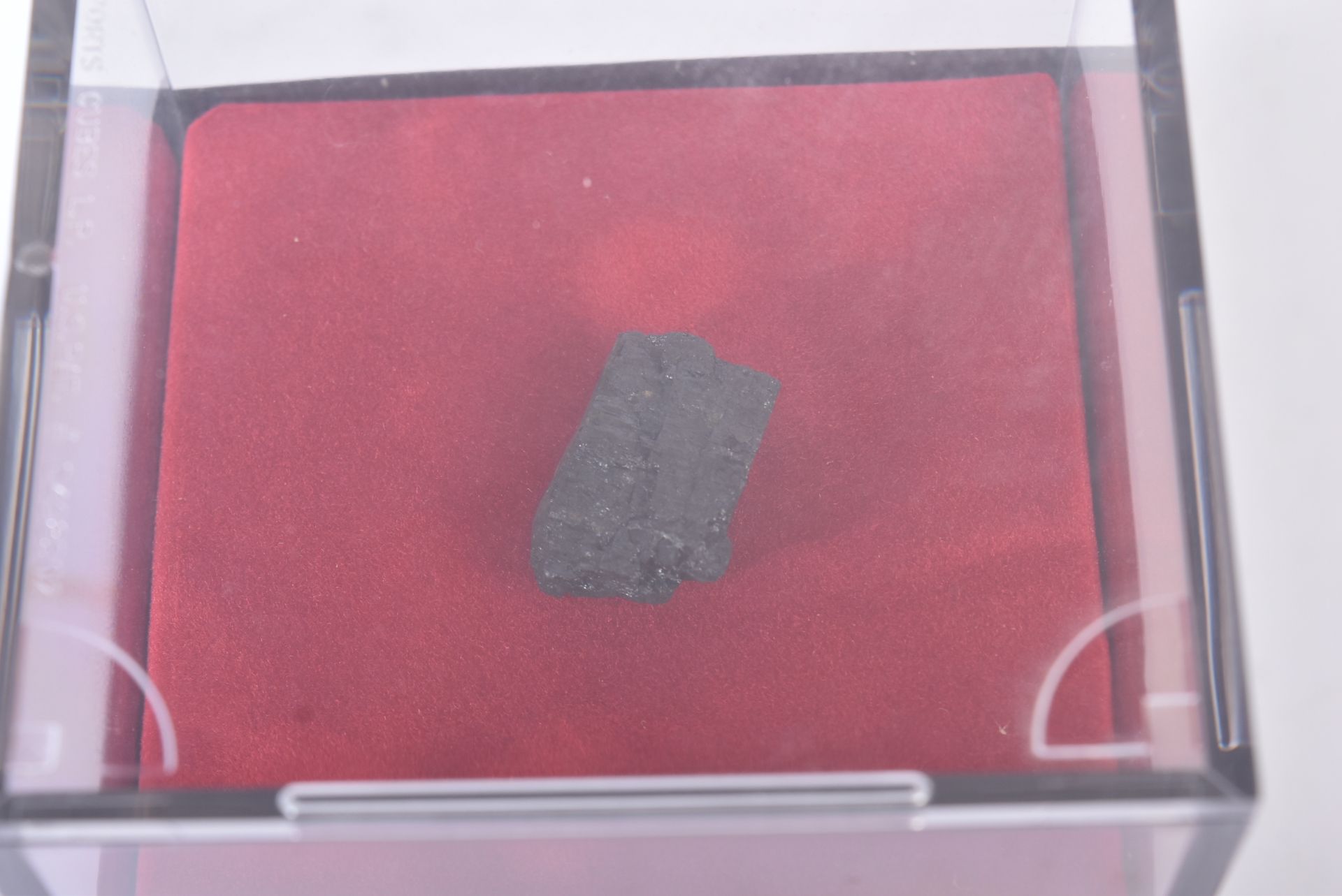 RMS TITANIC - PIECE OF COAL FROM THE WRECKAGE - Image 3 of 5