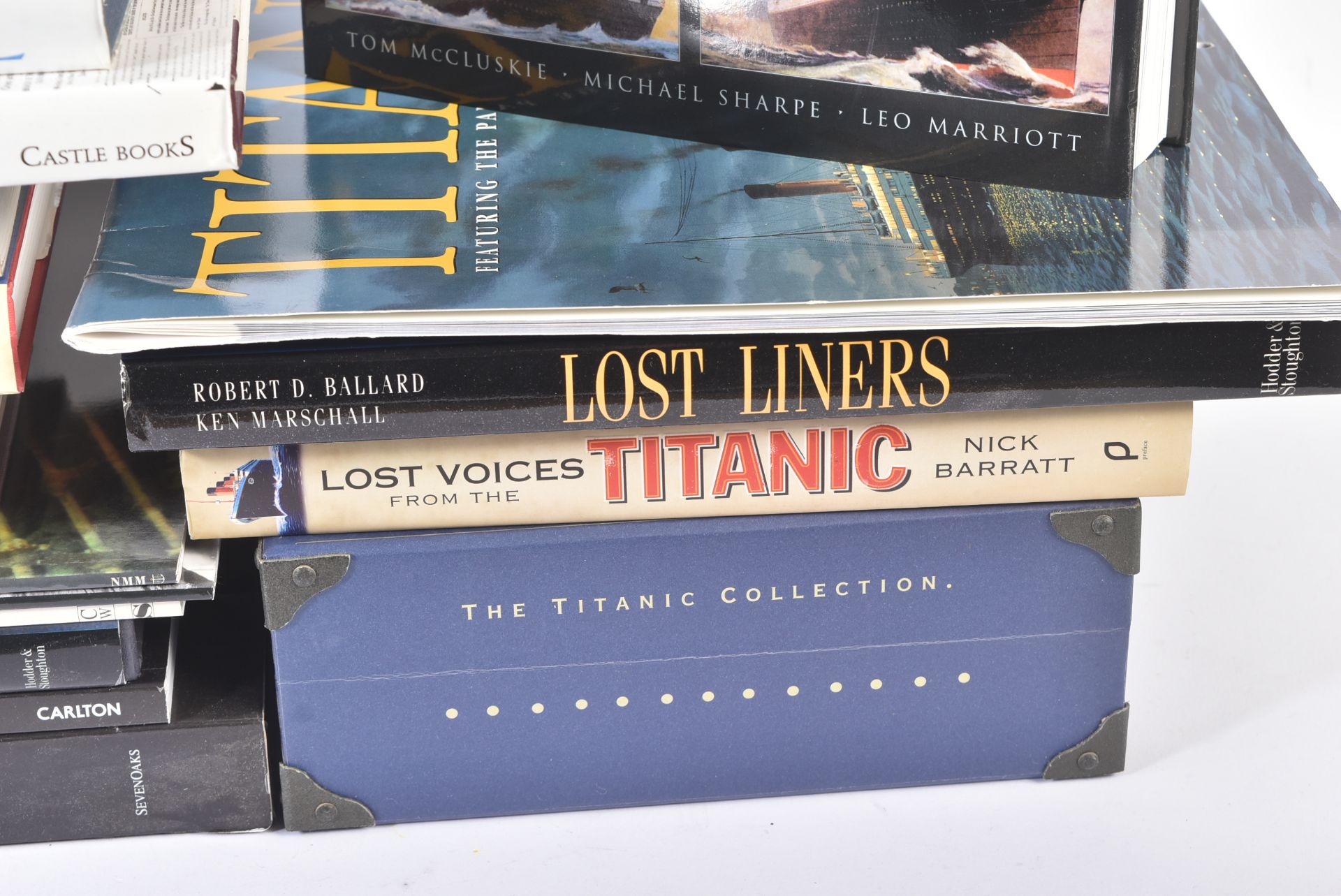 RMS TITANIC - COLLECTION OF ASSORTED BOOKS - Image 5 of 6