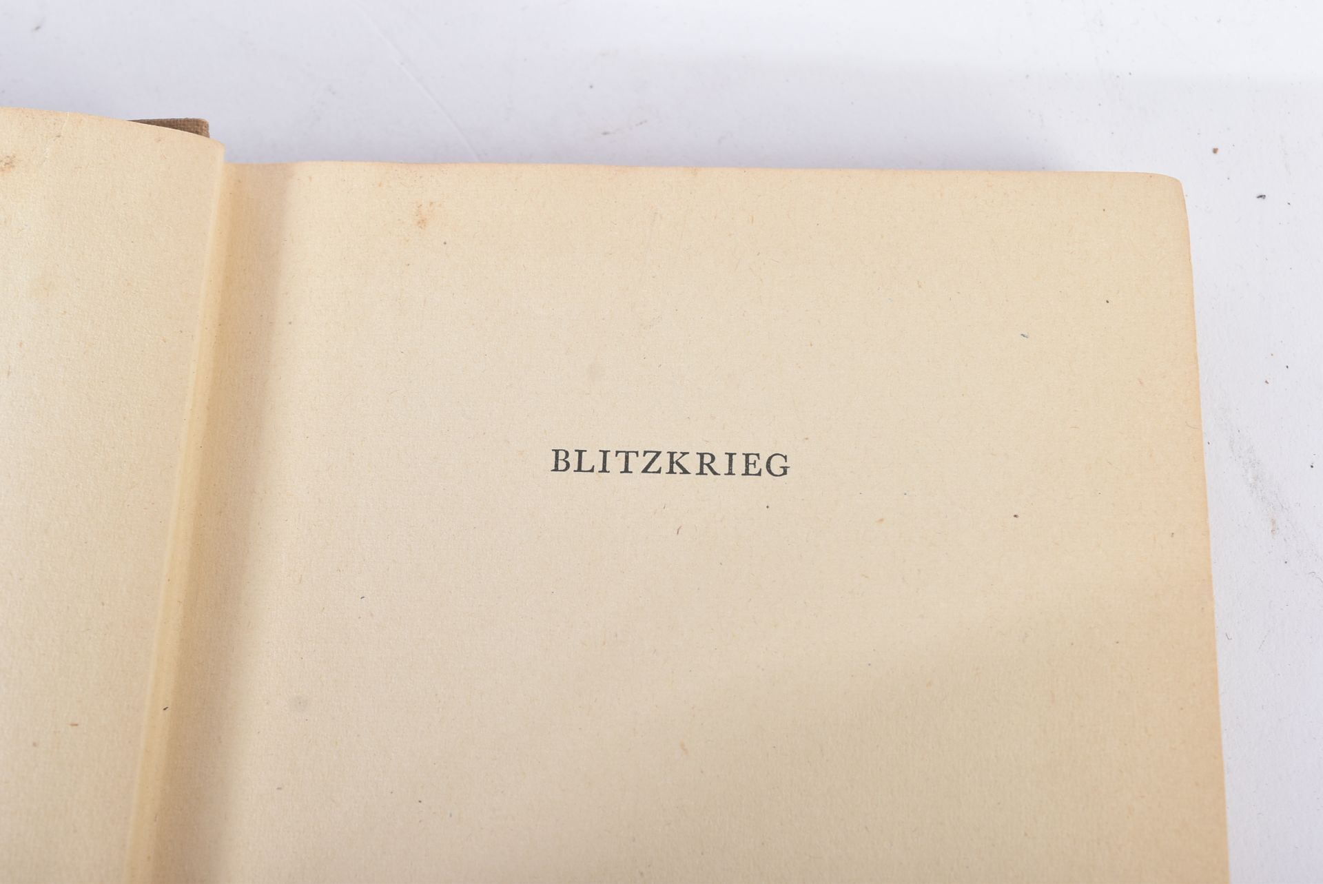 F. O. MIKSCHE: 'BLITZKRIEG', ANNOTATED BY GENERAL HEINZ GUDERIAN - Bild 3 aus 7