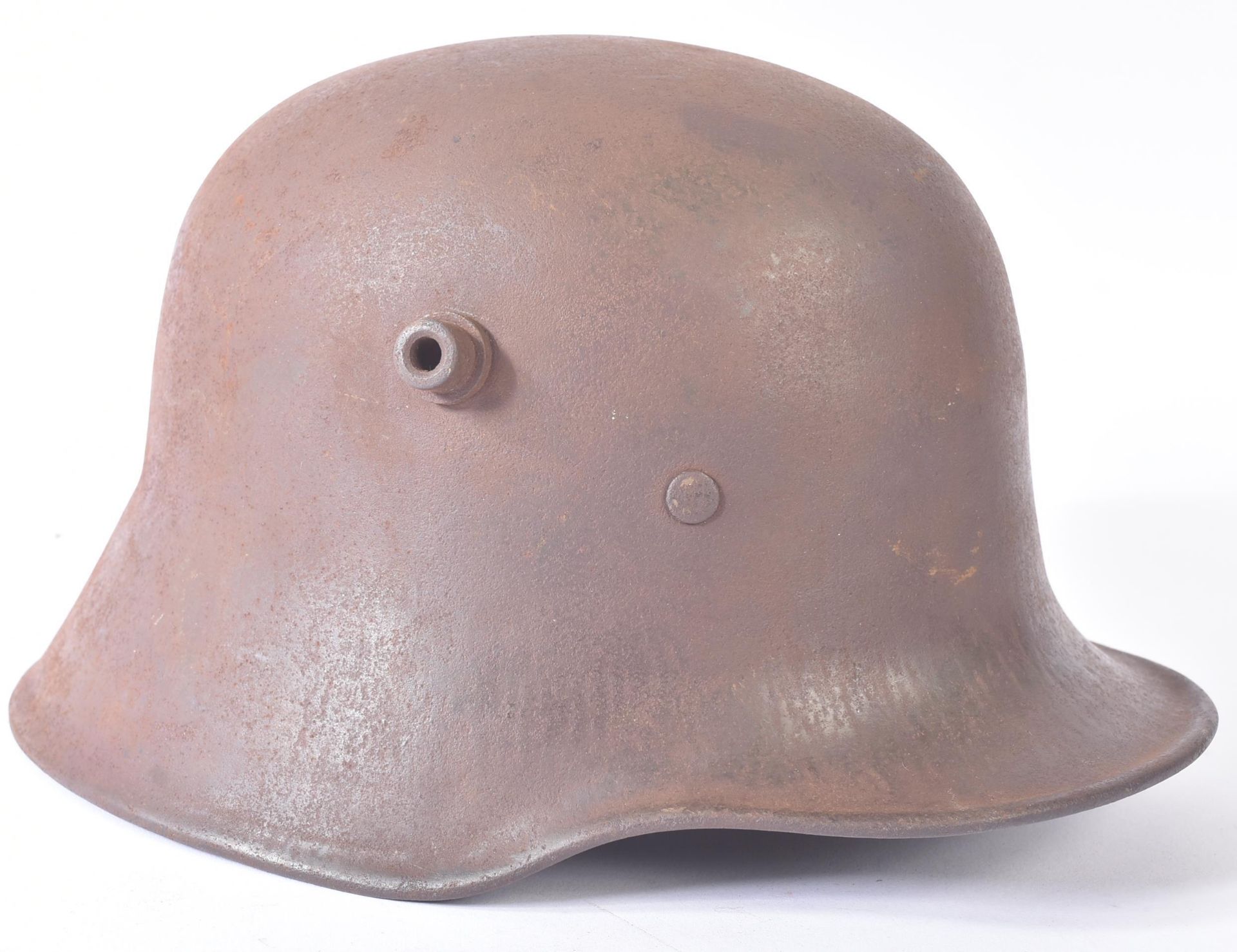 WWI FIRST WORLD WAR IMPERIAL GERMAN 1ST FOOT GUARDS M18 HELMET - Image 3 of 4