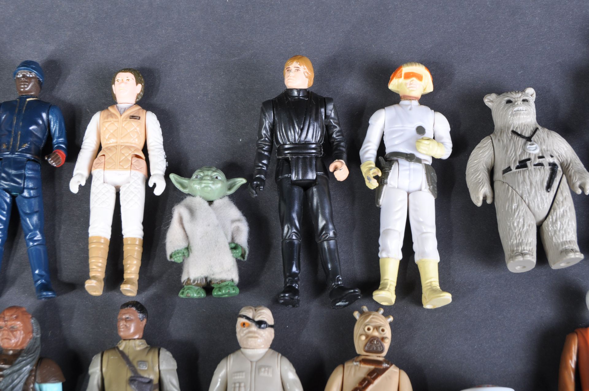 STAR WARS - COLLECTION OF ASSORTED VINTAGE ACTION FIGURES - Image 6 of 6