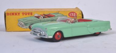 VINTAGE DINKY TOYS DIECAST MODEL 132 PACKARD CONVERTIBLE