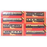 COLLECTION OF VINTAGE HORNBY OO GAUGE MODEL RAILWAY COACHES