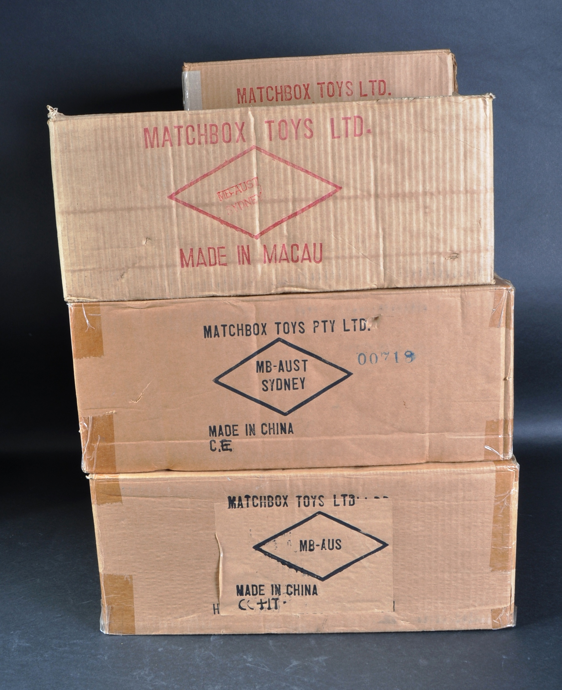 COLLECTION OF EMPTY MATCHBOX TRADE BOXES - Image 4 of 5