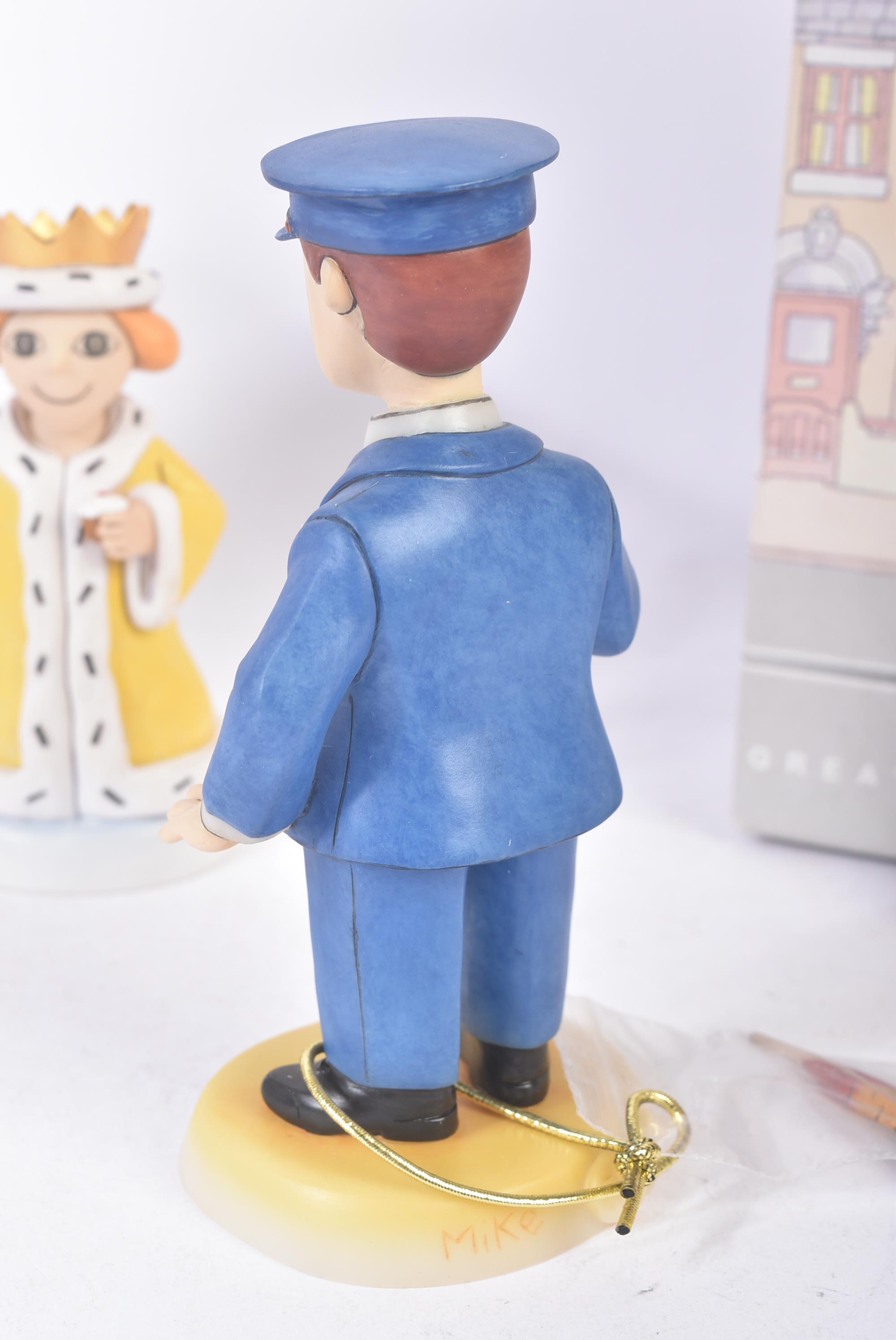 MR BENN - ROBERT HARROP FIGURINES - Image 4 of 8