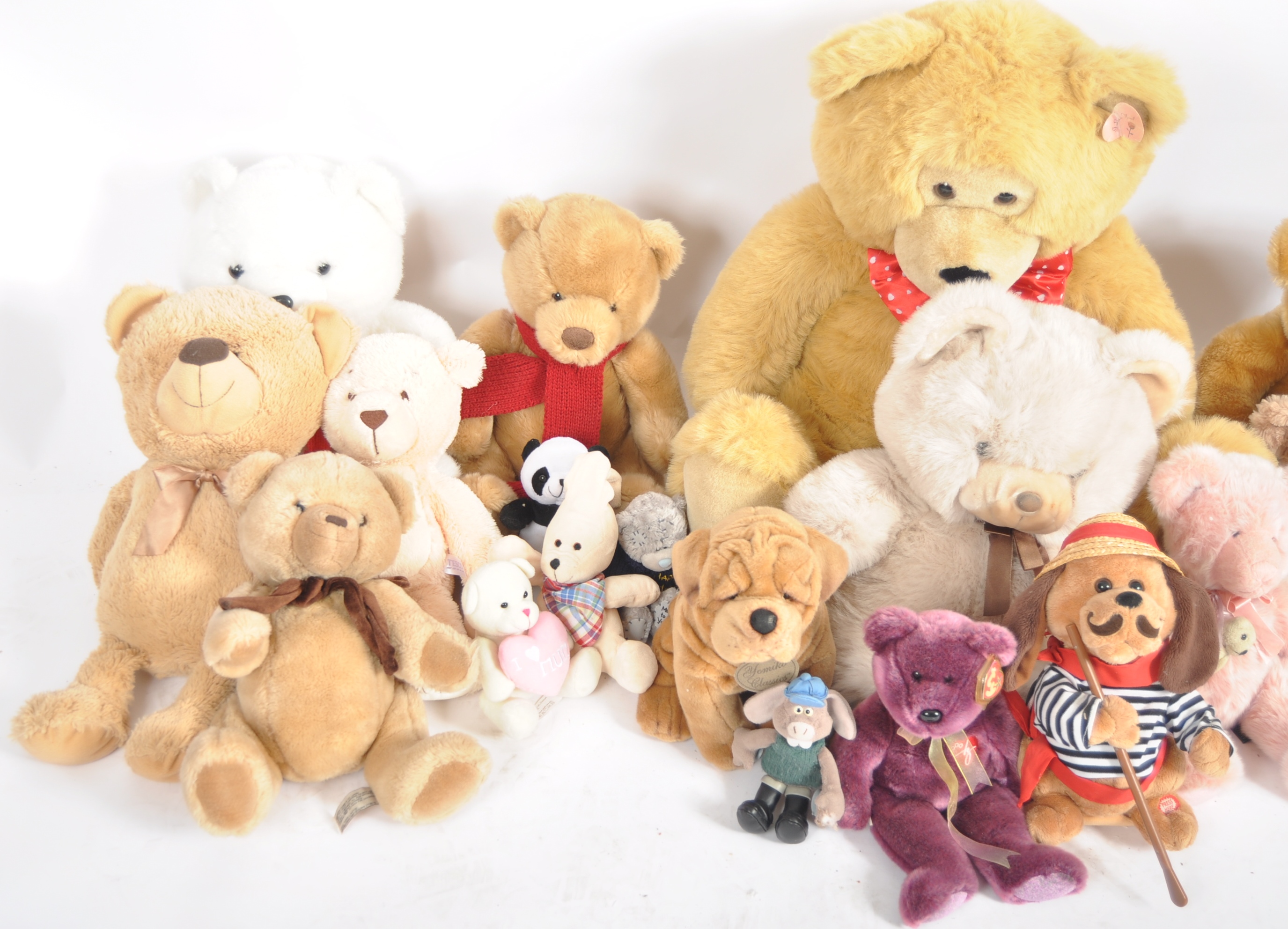 TEDDY BEARS - LARGE COLLECTION OF ASSORTED - Image 2 of 5