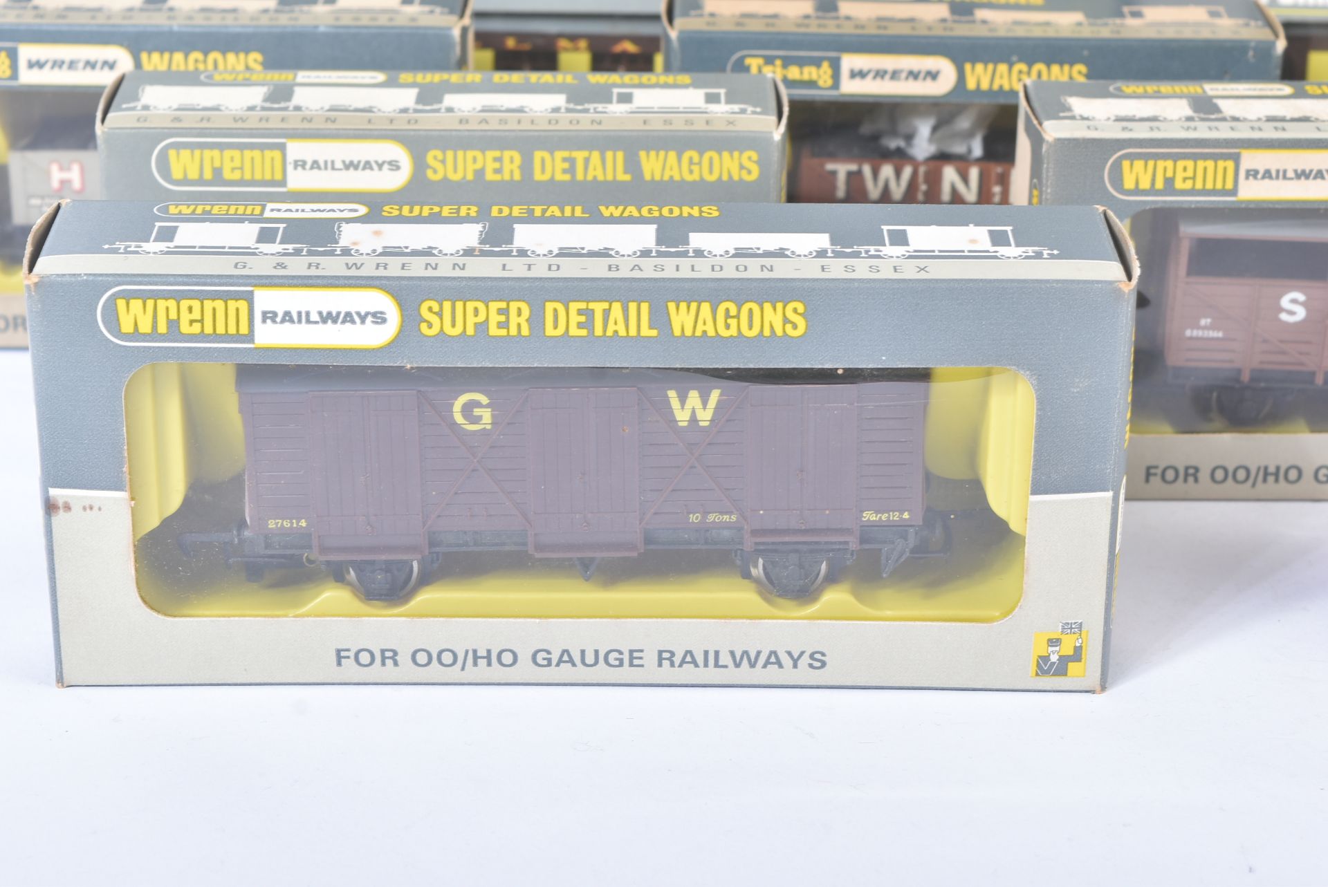 COLLECTION OF WRENN RAILWAYS OO GAUGE ROLLING STOCK / CARRIAGES - Image 2 of 9