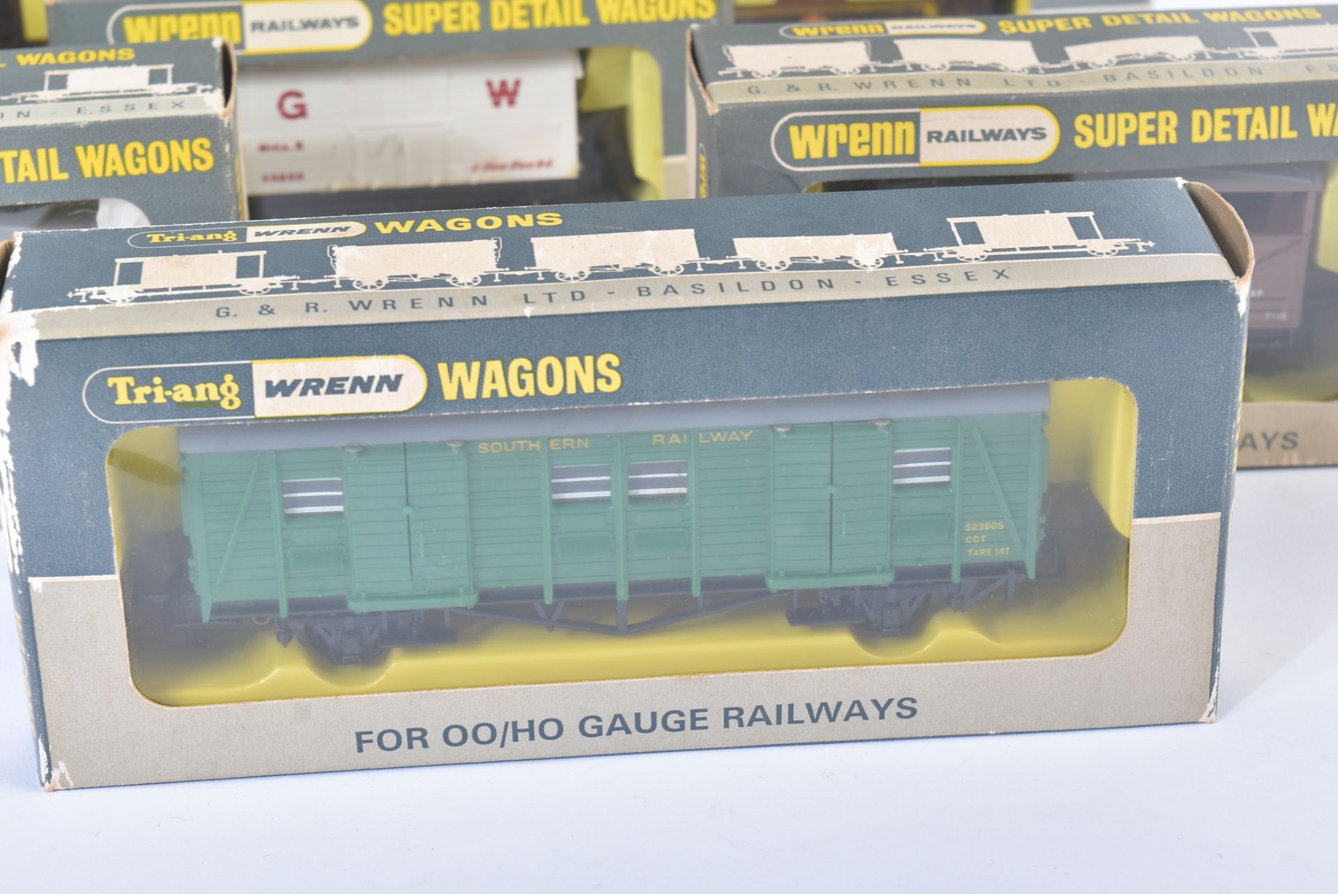COLLECTION OF WRENN RAILWAYS OO GAUGE ROLLING STOCK / CARRIAGES - Image 3 of 9
