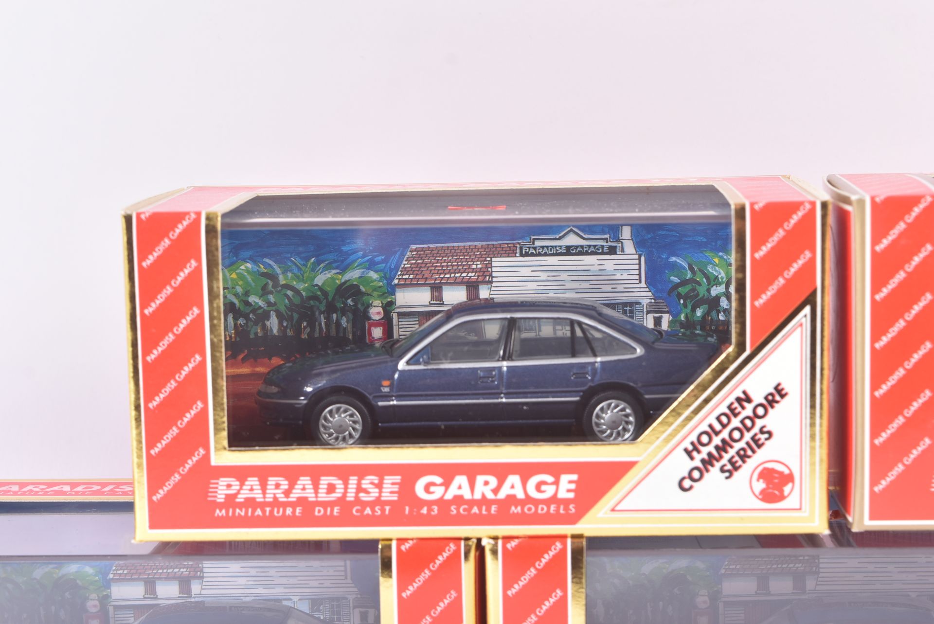 PARADISE GARAGE - 1/43 SCALE PRECISION DIECAST MODELS - Image 2 of 5