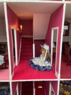 DOLL'S HOUSE - GEORGIAN TOWN HOUSE - DOLLS HOUSE FULLY FURNISHED - Image 6 of 13