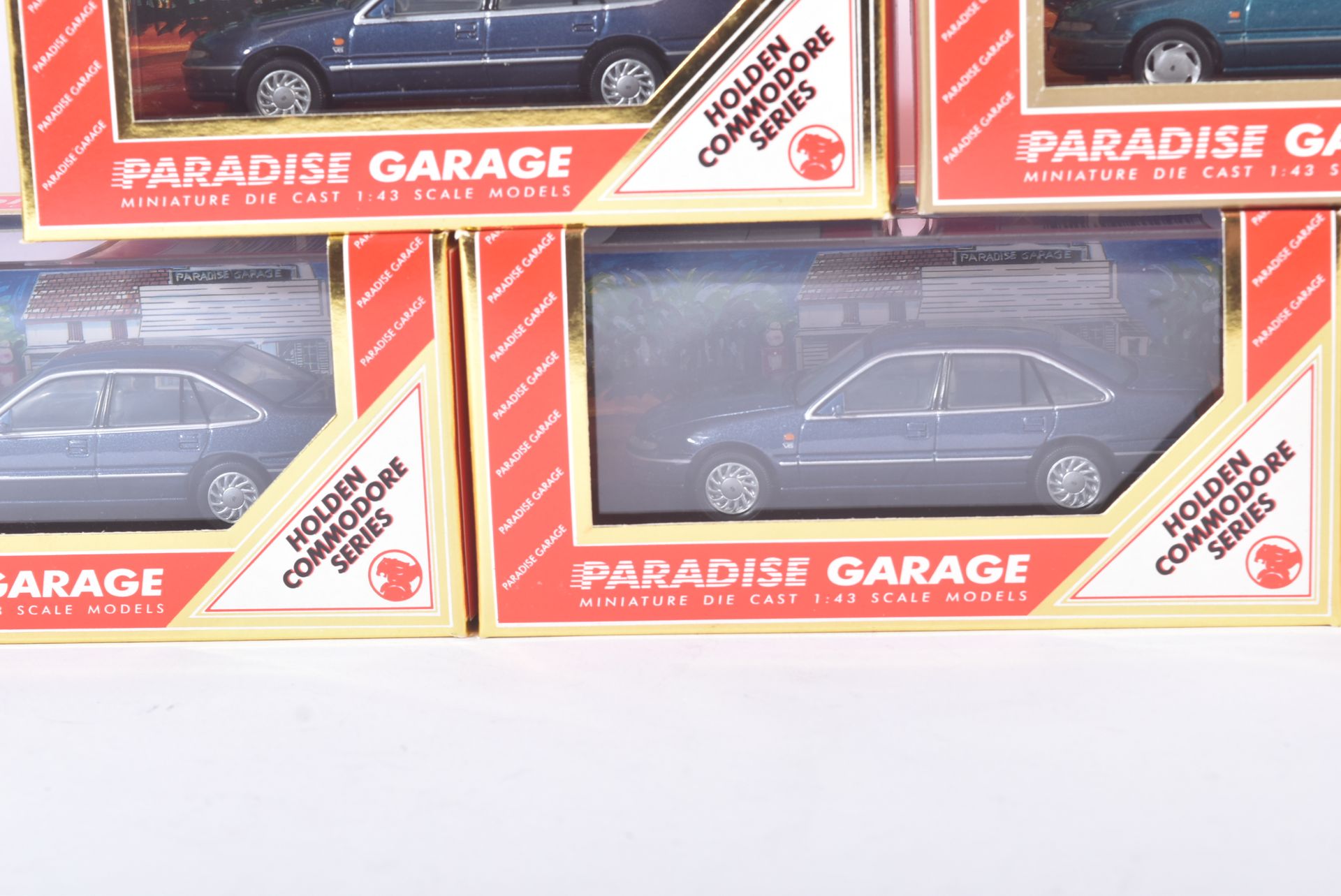 PARADISE GARAGE - 1/43 SCALE PRECISION DIECAST MODELS - Image 5 of 5