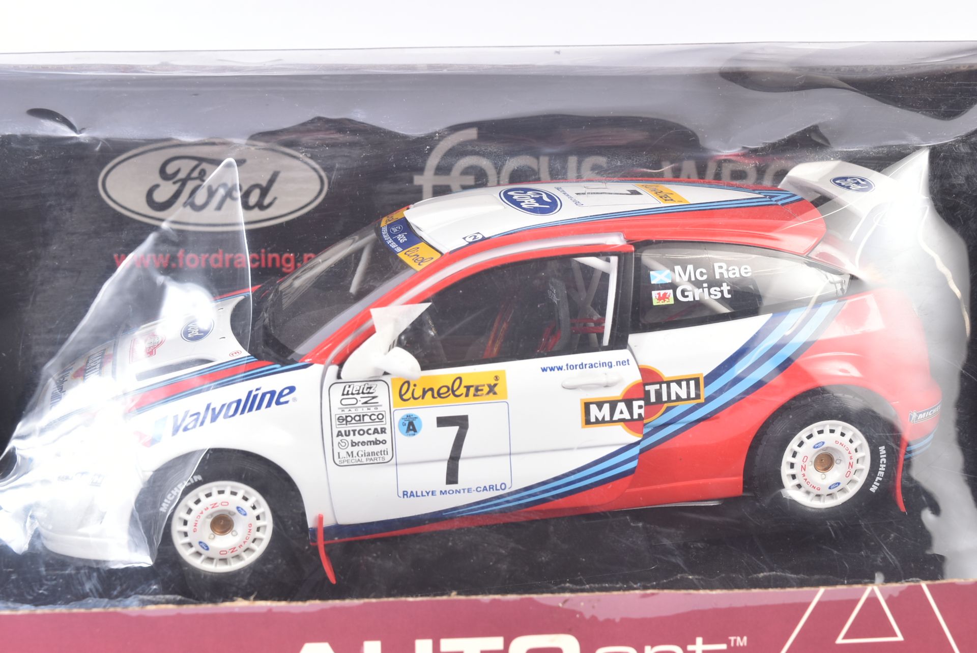 AUTO ART 1/18 SCALE DIECAST FORD FOCUS WRC - Image 2 of 4