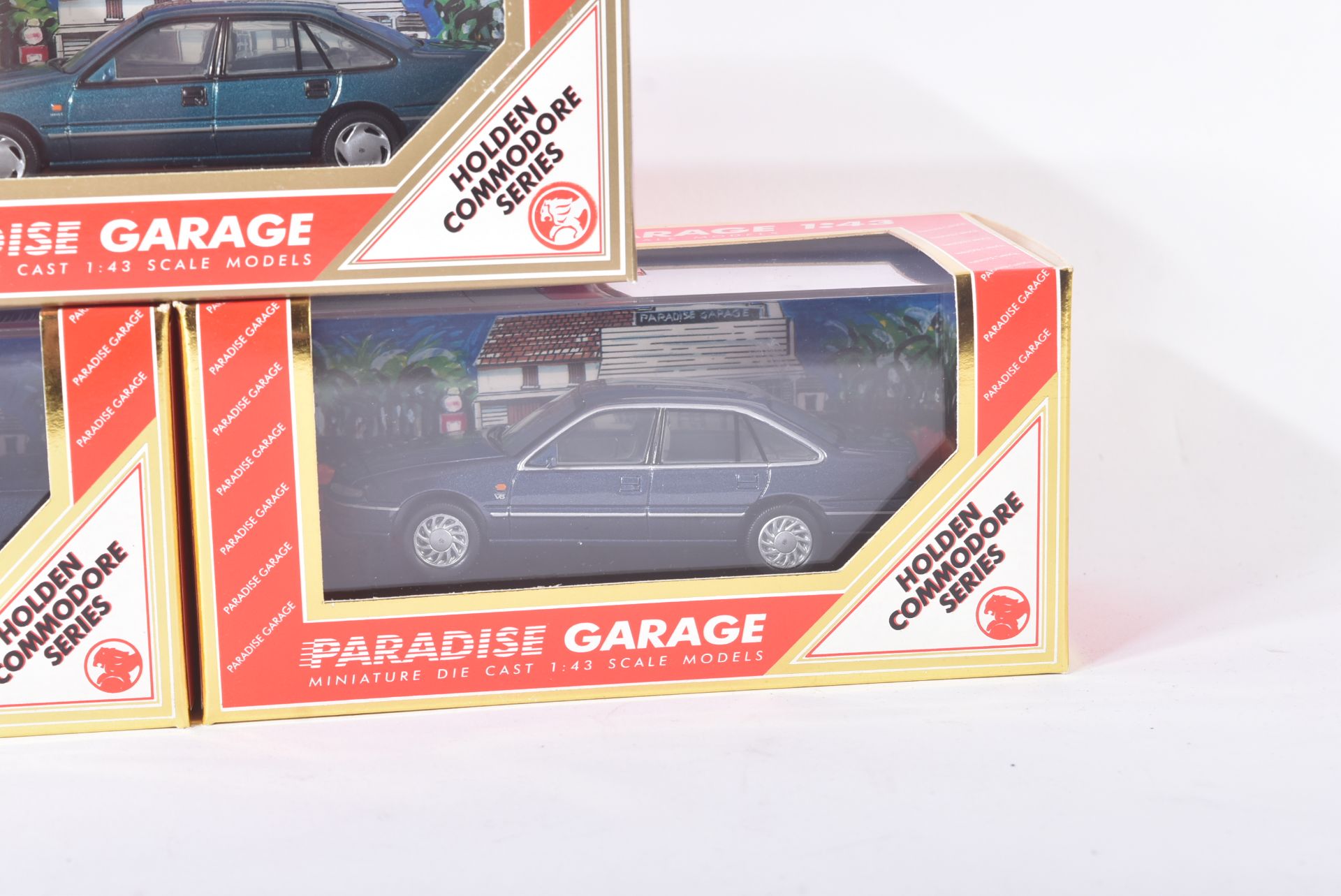 PARADISE GARAGE - 1/43 SCALE PRECISION DIECAST MODELS - Image 3 of 5