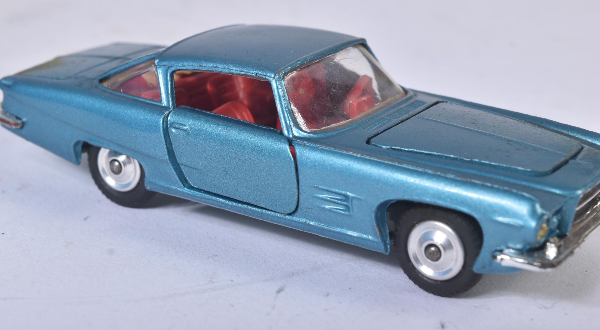 VINTAGE CORGI TOYS DIECAST MODEL NO 241 GHIA L.6.4 - Image 3 of 4