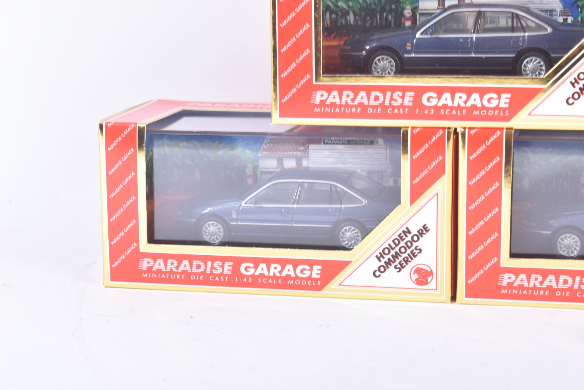 PARADISE GARAGE - 1/43 SCALE PRECISION DIECAST MODELS - Image 4 of 5