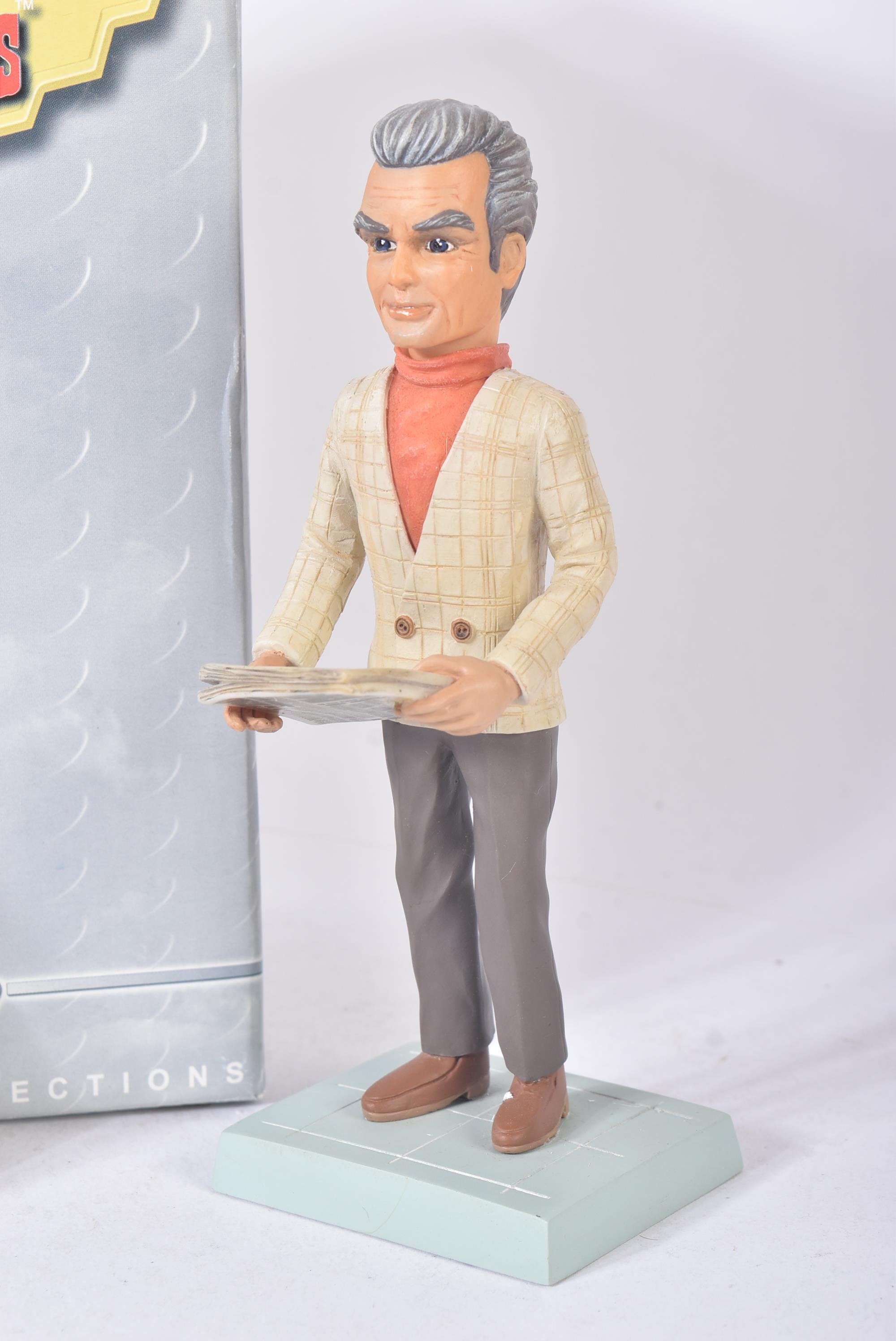 THUNDERBIRDS - ROBERT HARROP - STATUES / FIGURINES - Image 2 of 5