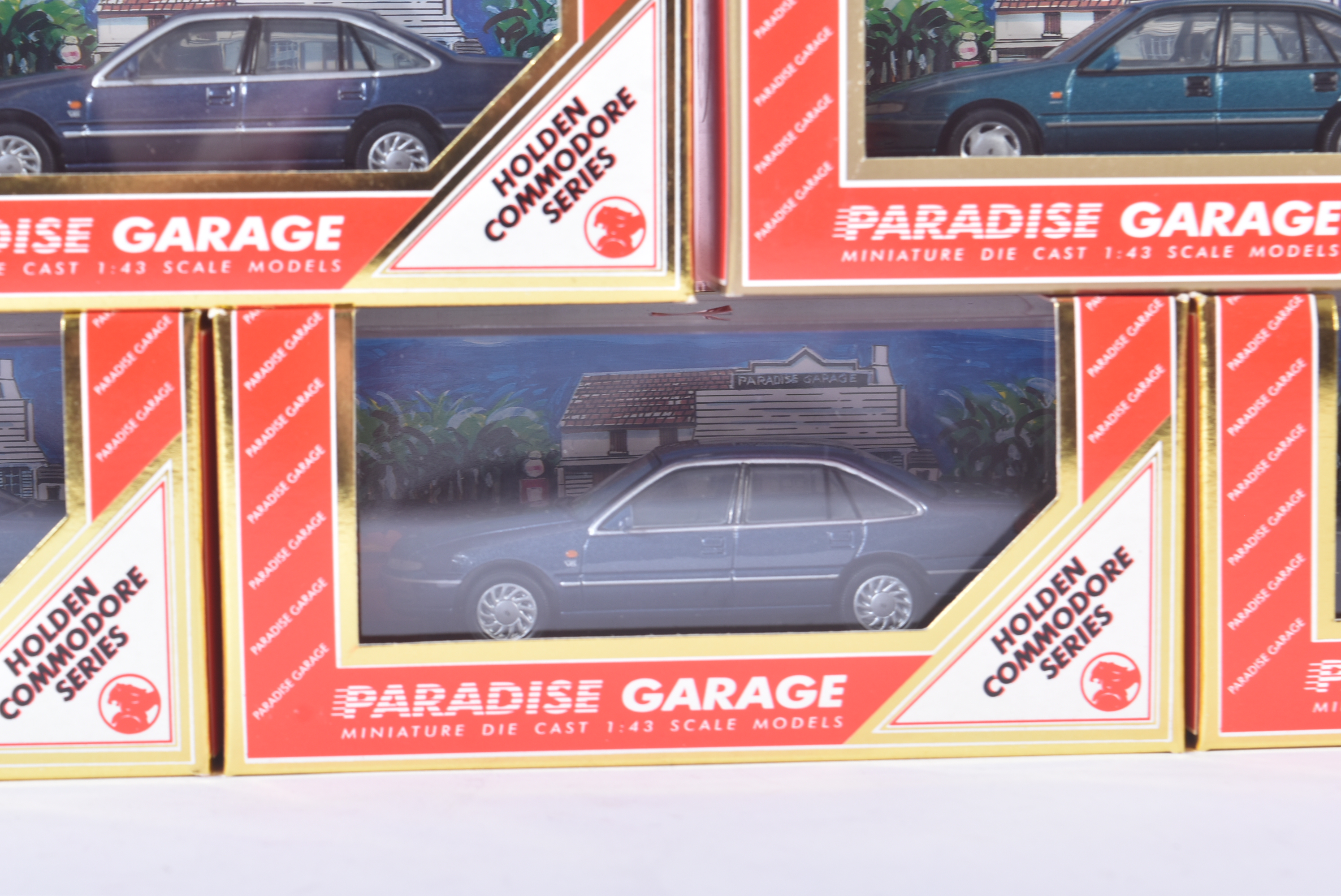 PARADISE GARAGE - 1/43 SCALE PRECISION DIECAST MODELS - Image 3 of 6