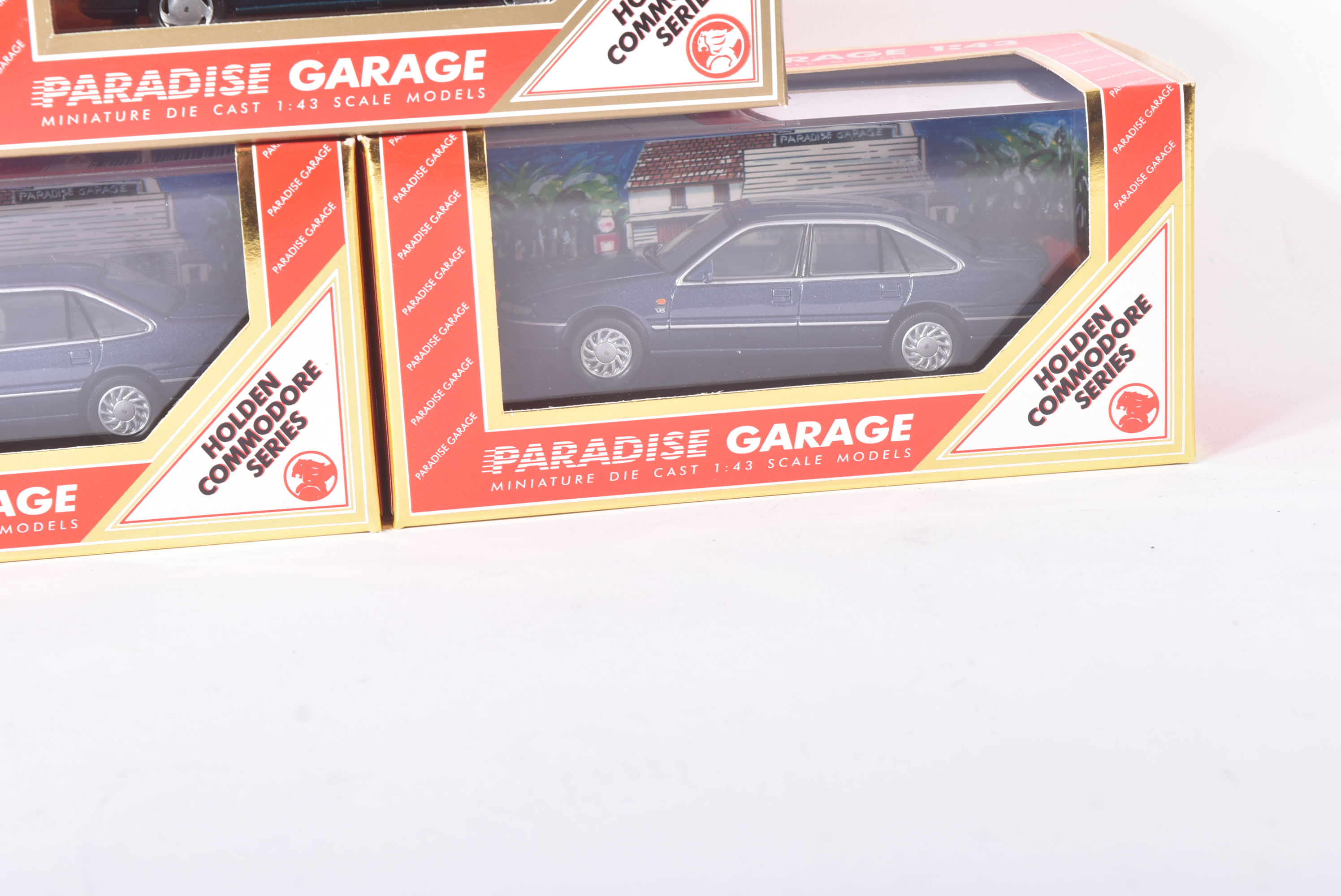 PARADISE GARAGE - 1/43 SCALE PRECISION DIECAST MODELS - Image 4 of 6