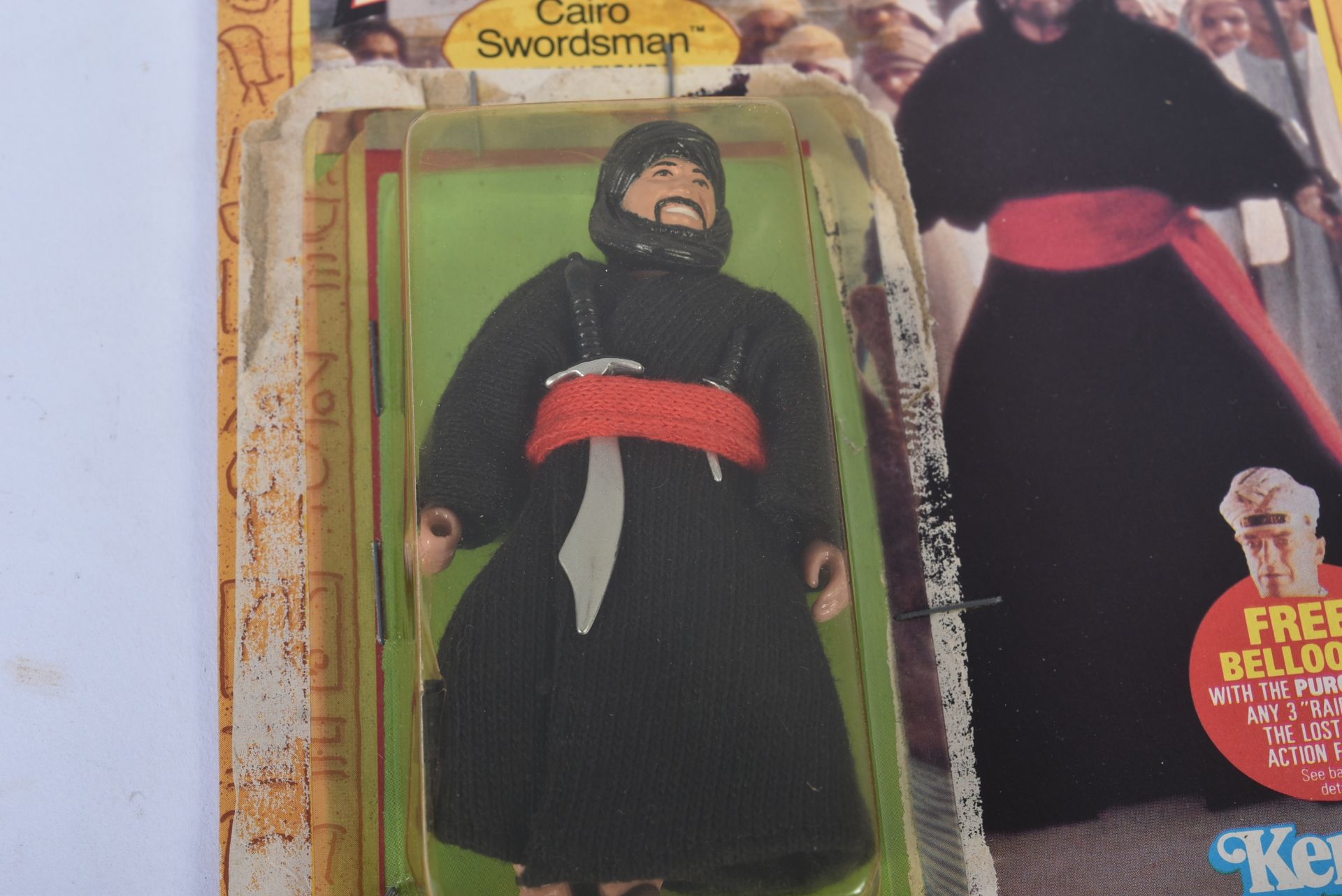 INDIANA JONES - KENNER - CAIRO SWORDSMAN CARDED ACTION FIGURE - Image 2 of 4