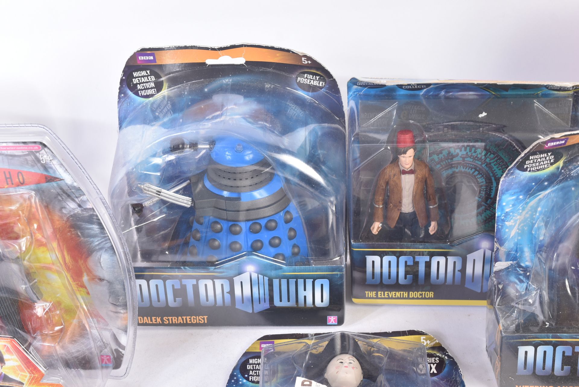 DOCTOR WHO - COLLECTION OF ASSORTED ACTION FIGURES - Image 6 of 7